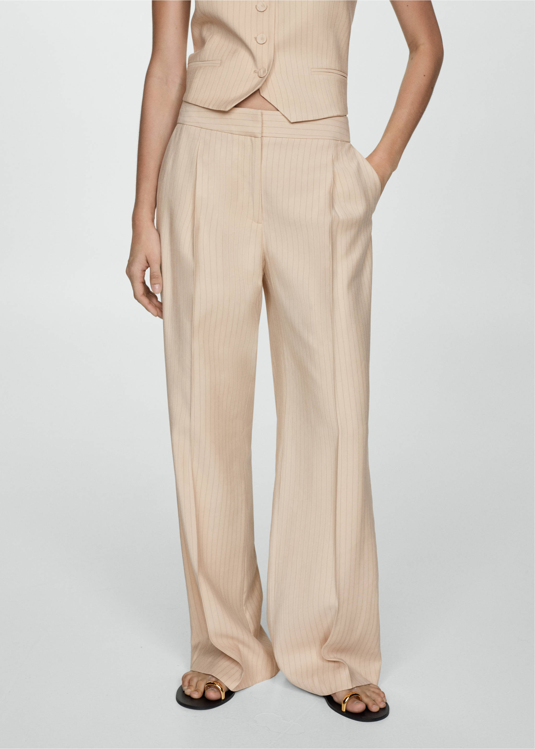 Striped suit trousers - Medium plane, Beige. Ref: 77083264-00.