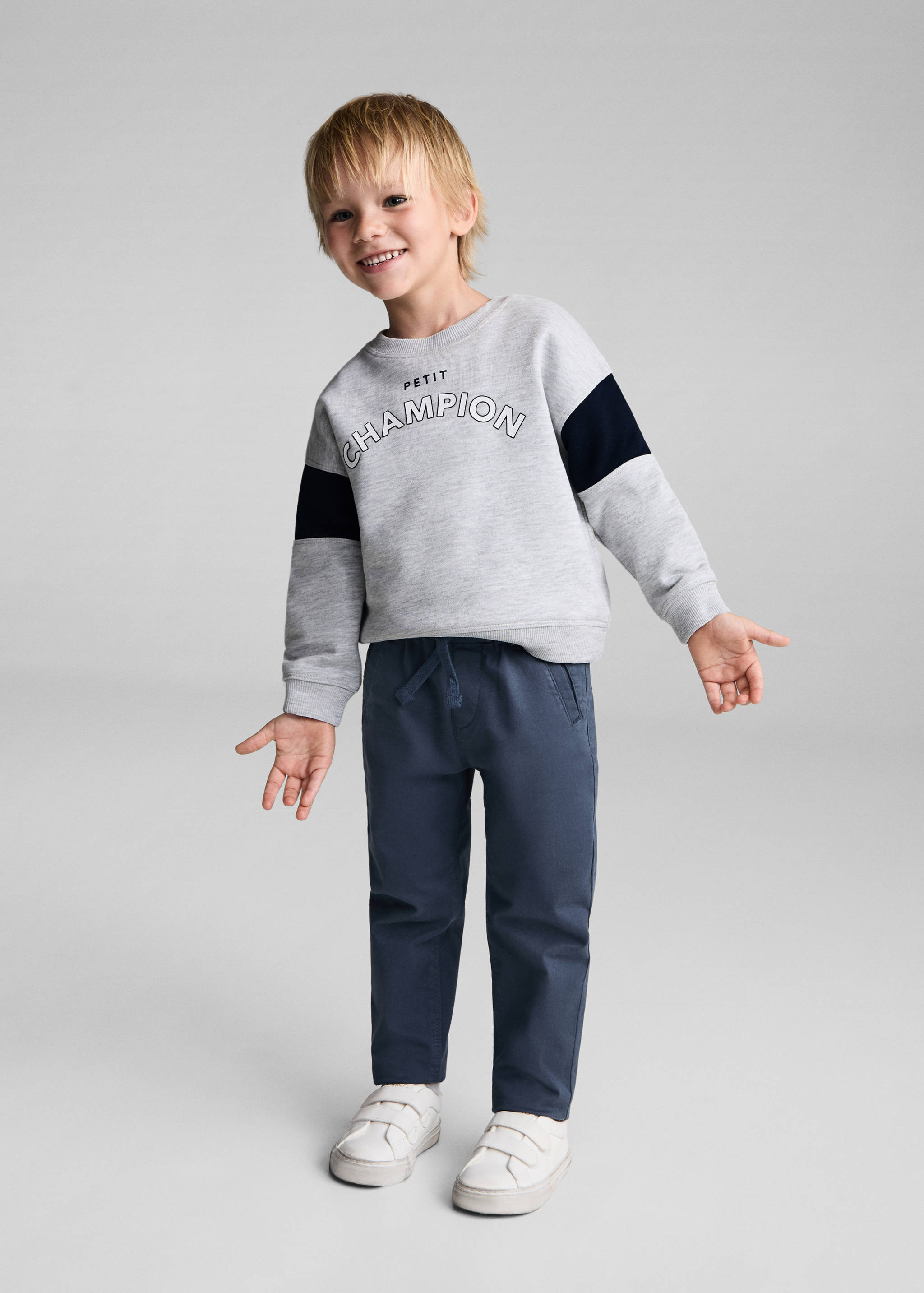 Elastic waist pants - General plane