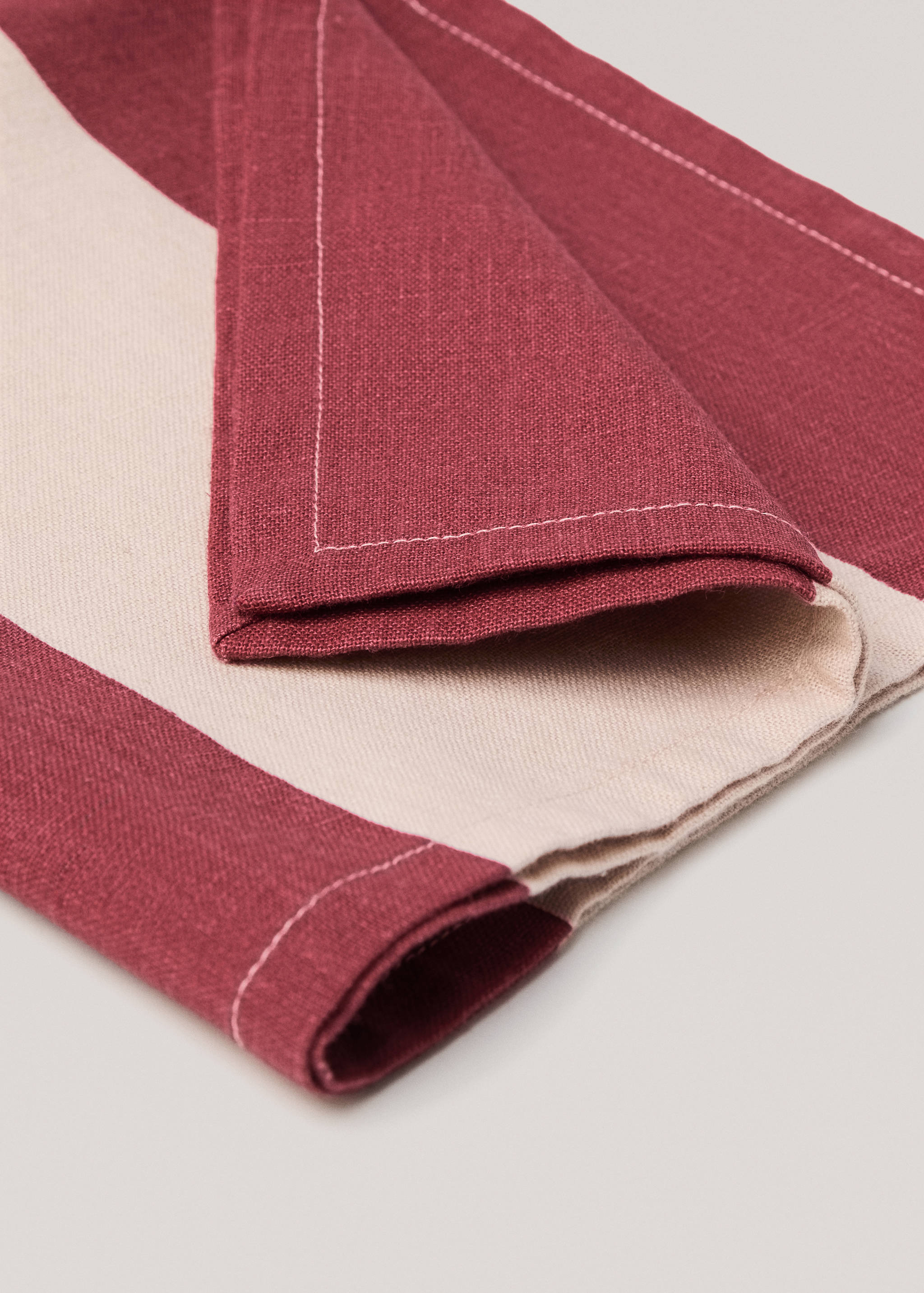 Striped cotton linen napkin 170x250cm - Details of the article 2