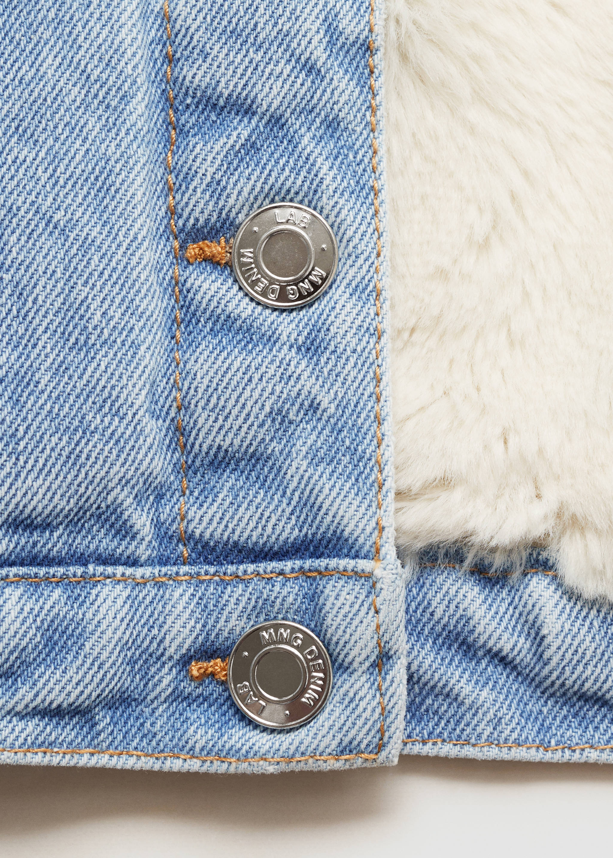 Jacke mit Teddyfell-Innenfutter - Detail des Artikels 0