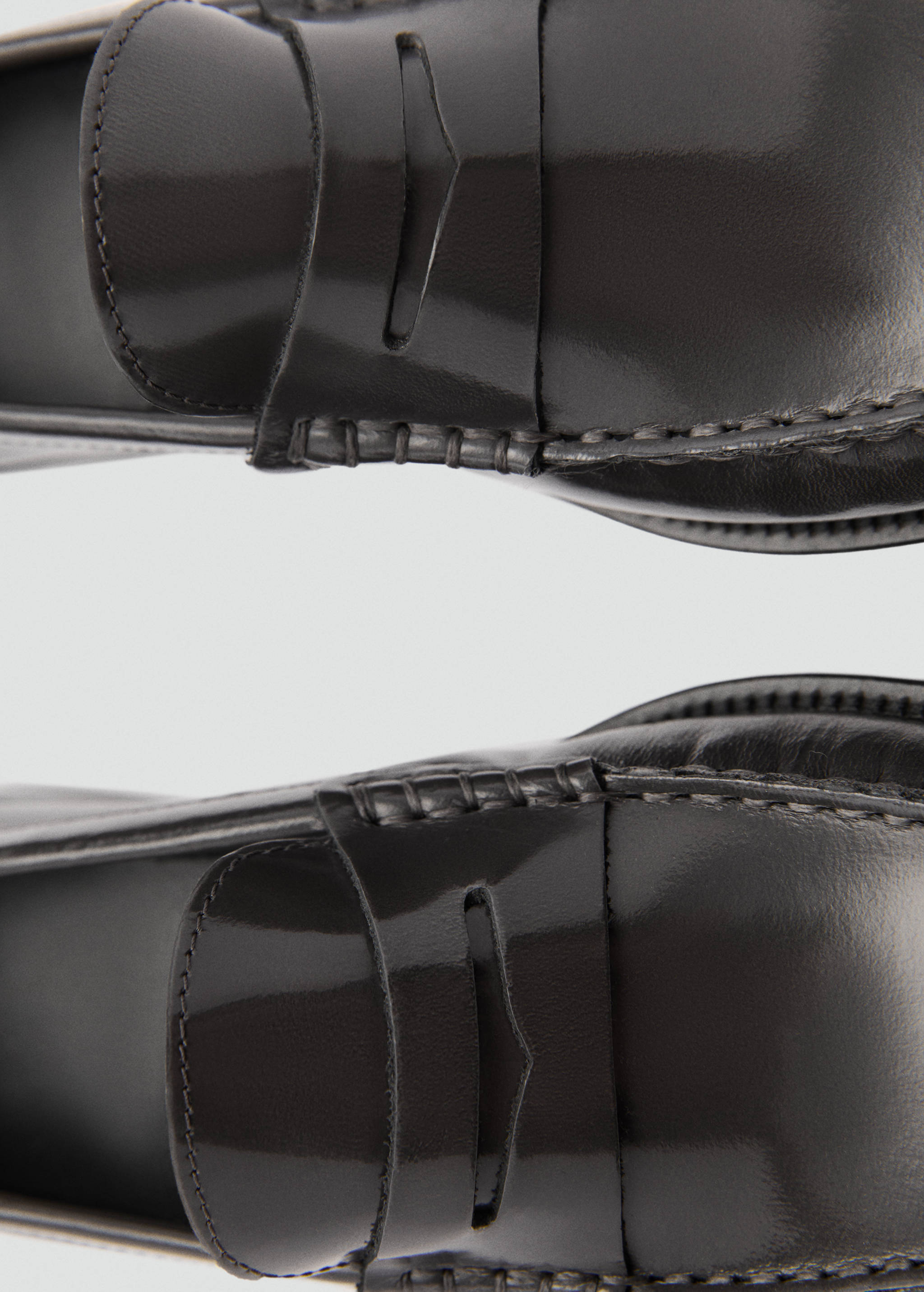 Leather loafers - Details of the article 3