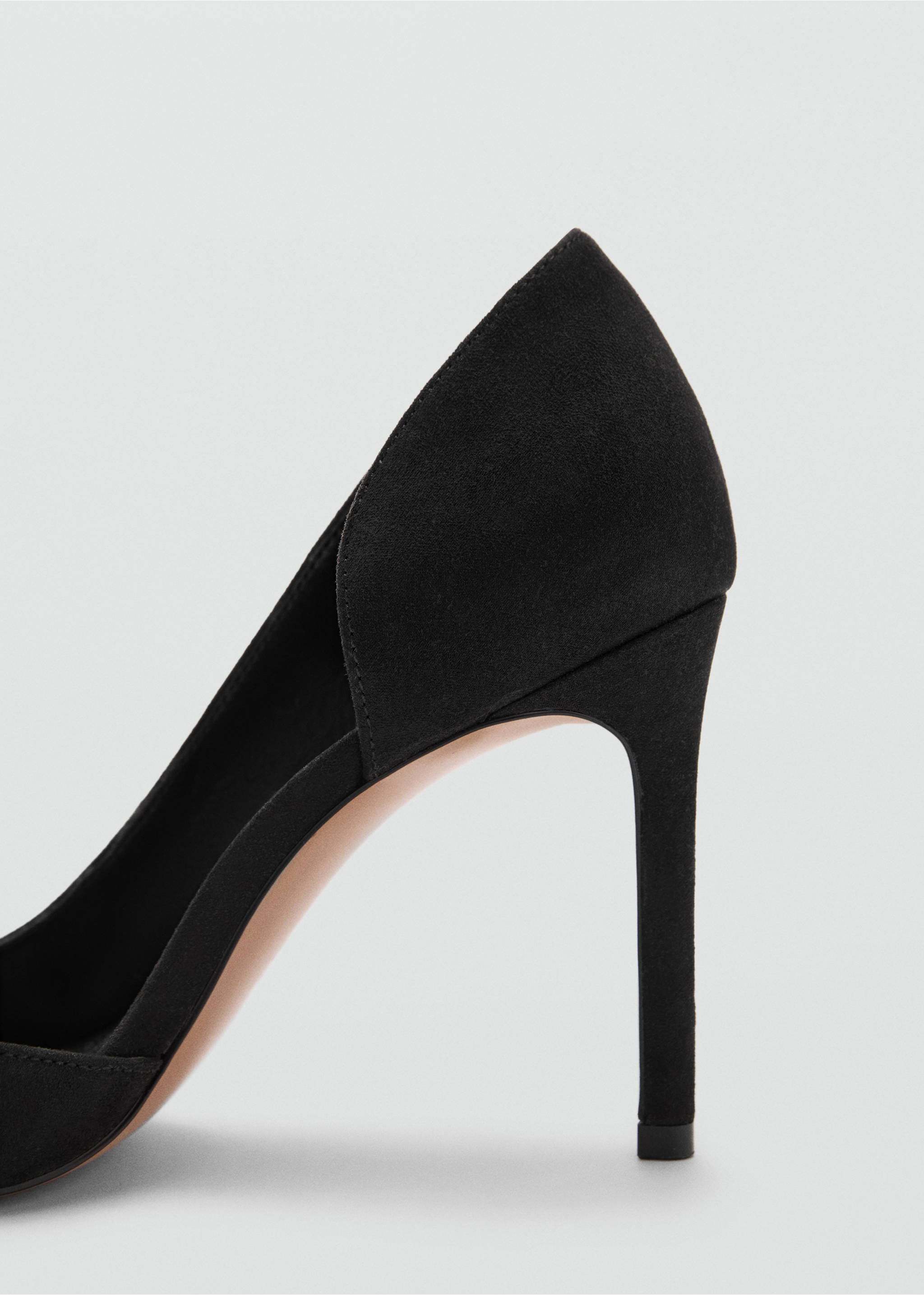 Asymmetrical heeled shoes - Details of the article 2, Black. Ref: 77084016-00.