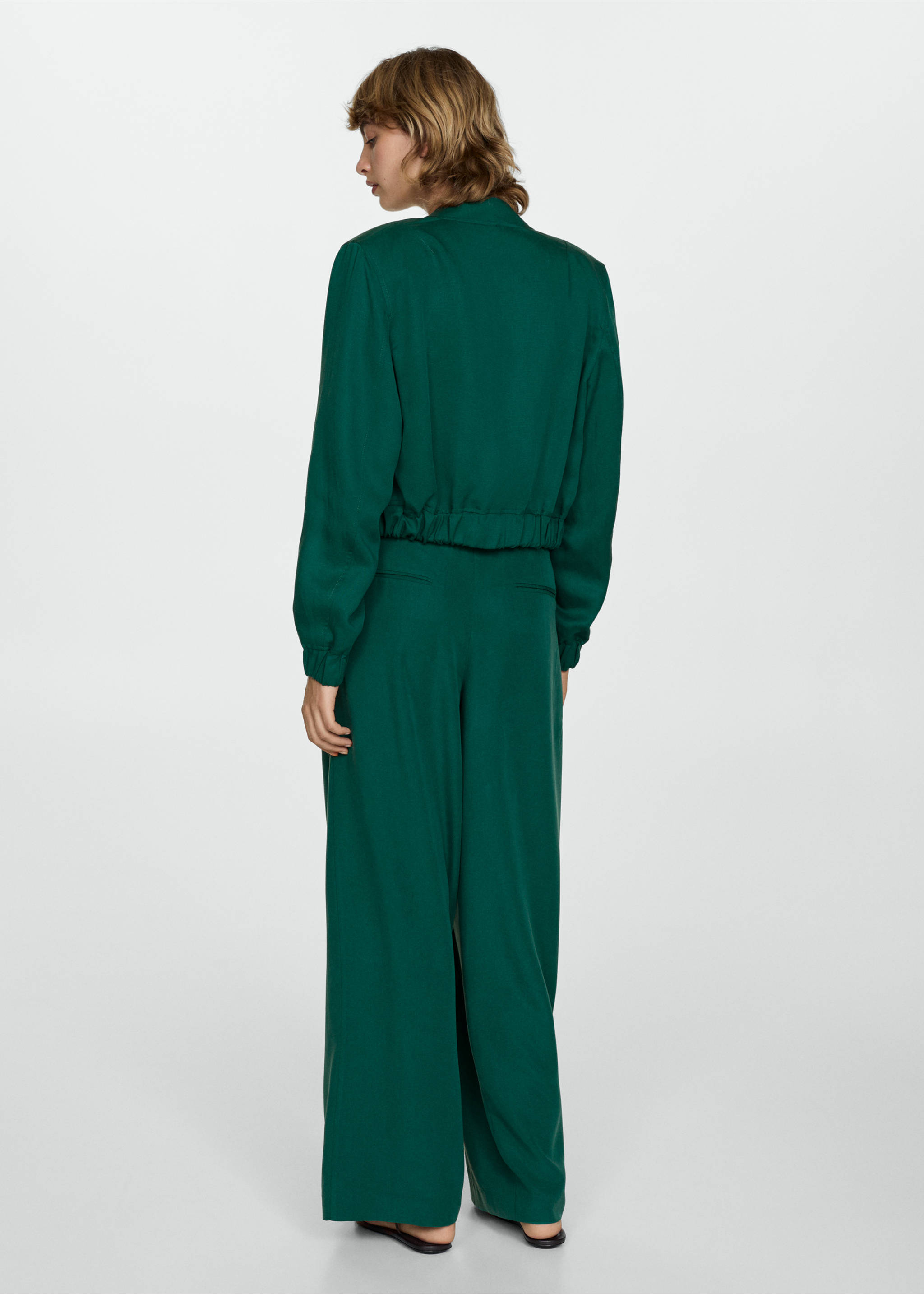 Lyocell trousers with belt - Reverse of the article, Green. Ref: 77084023-00.