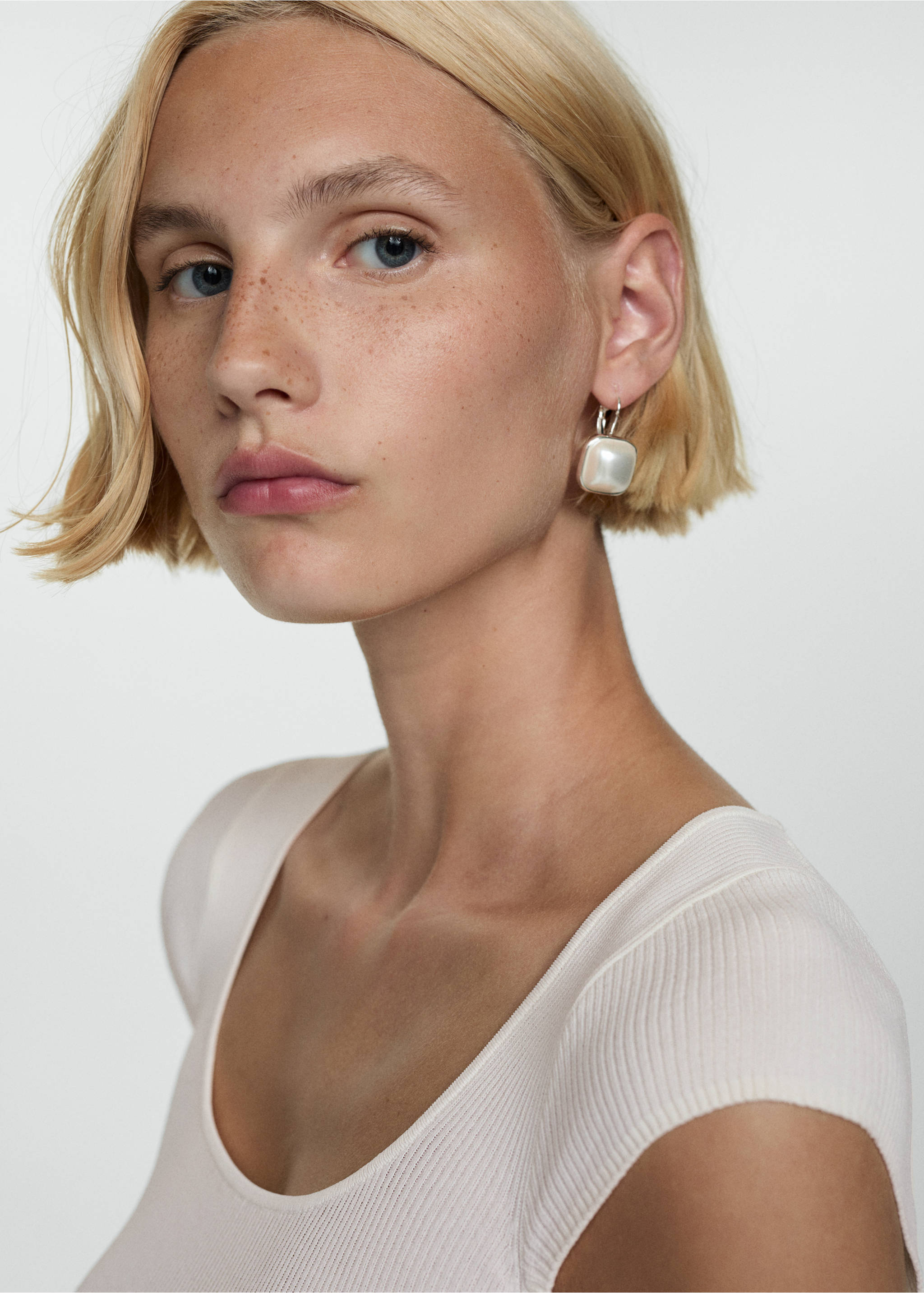 Fine ribbed knit top - Details of the article 1, Off White. Ref: 77084028-00.