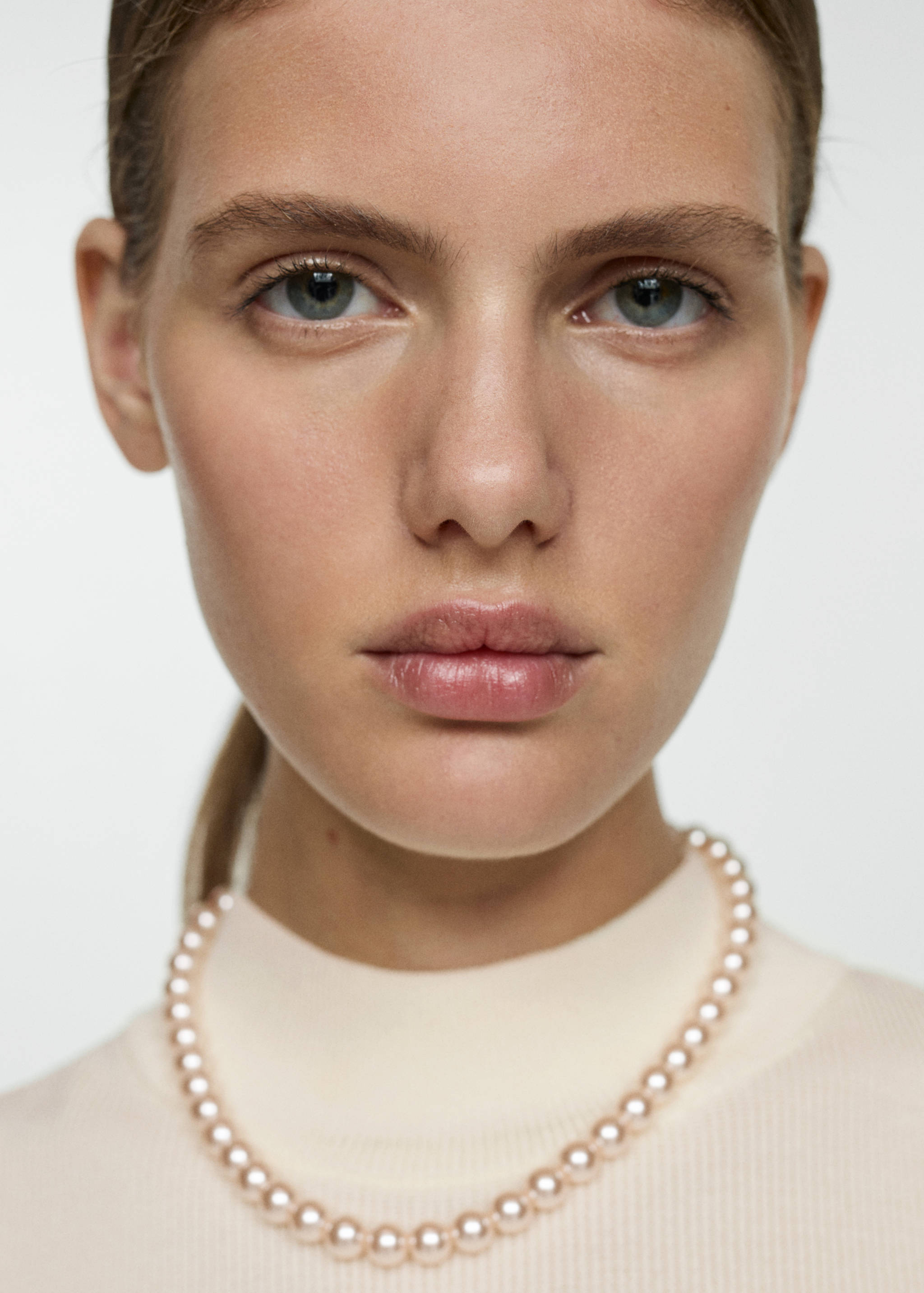 Strickkleid mit halbhohem Kragen - Detail des Artikels 1