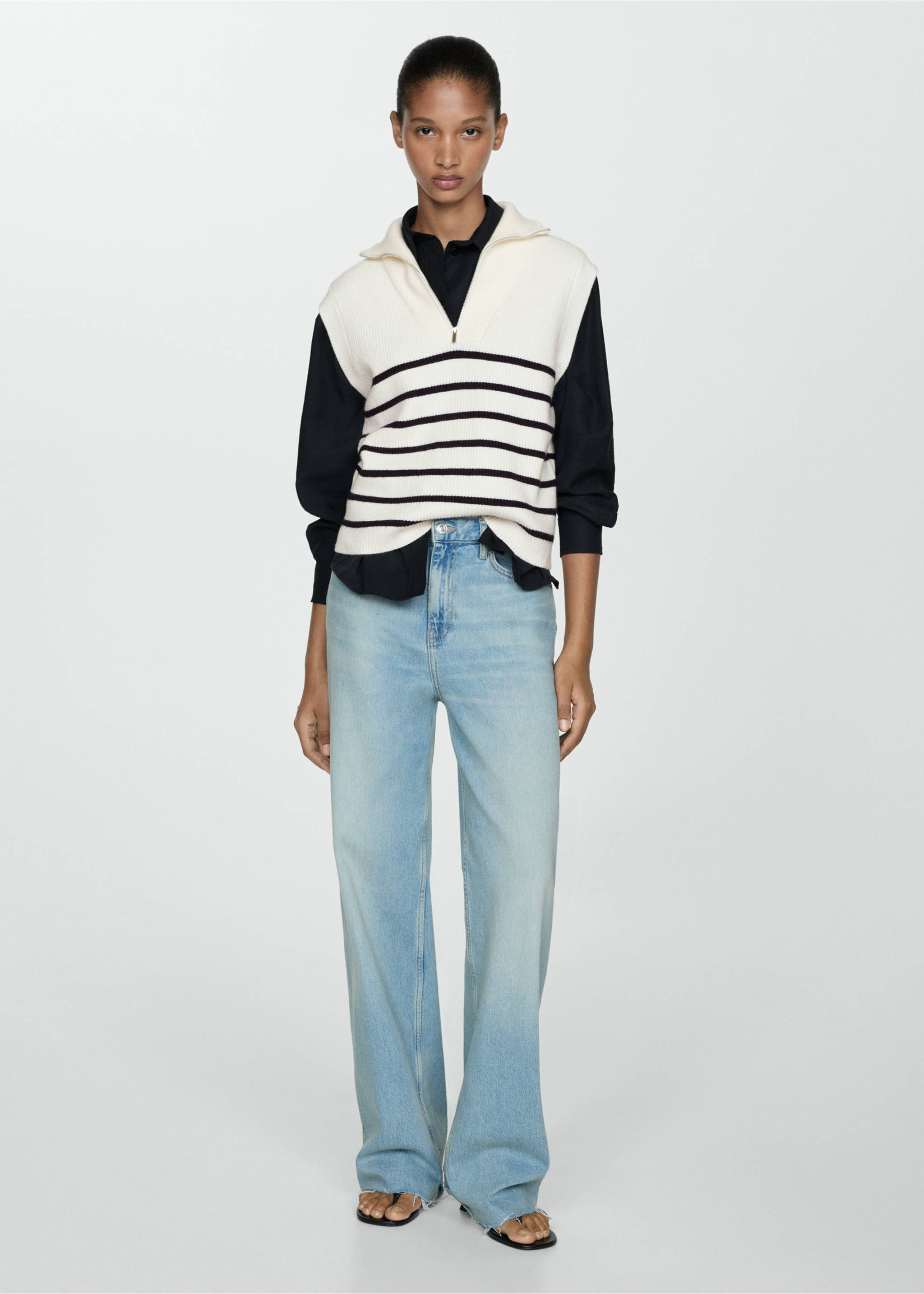 Knitted gilet with zip - General plane, Dark Navy. Ref: 77084033-00.