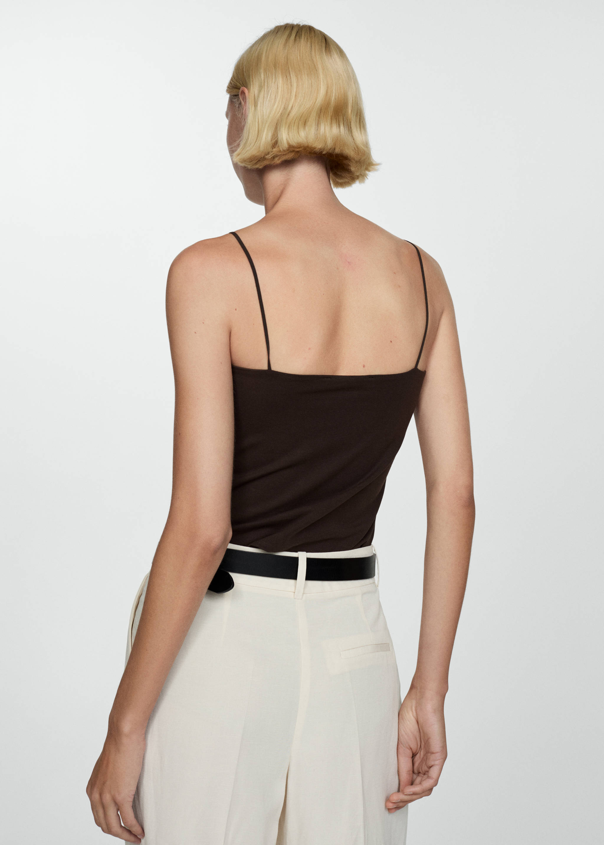 Top na ramiączkach z prostym dekoltem - Tylna strona artykułu