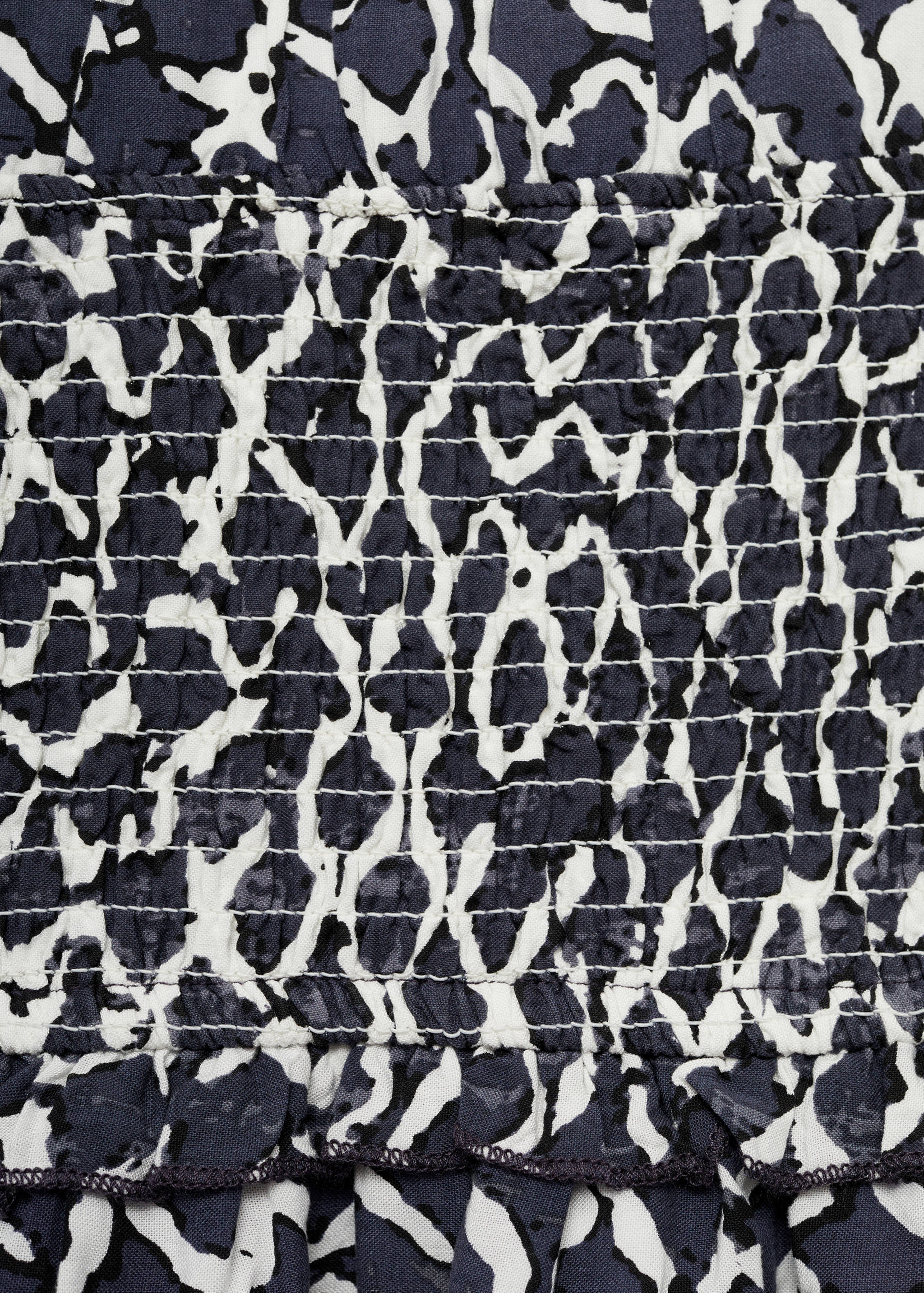 Gathered skirt with ruffles - Details of the article 8