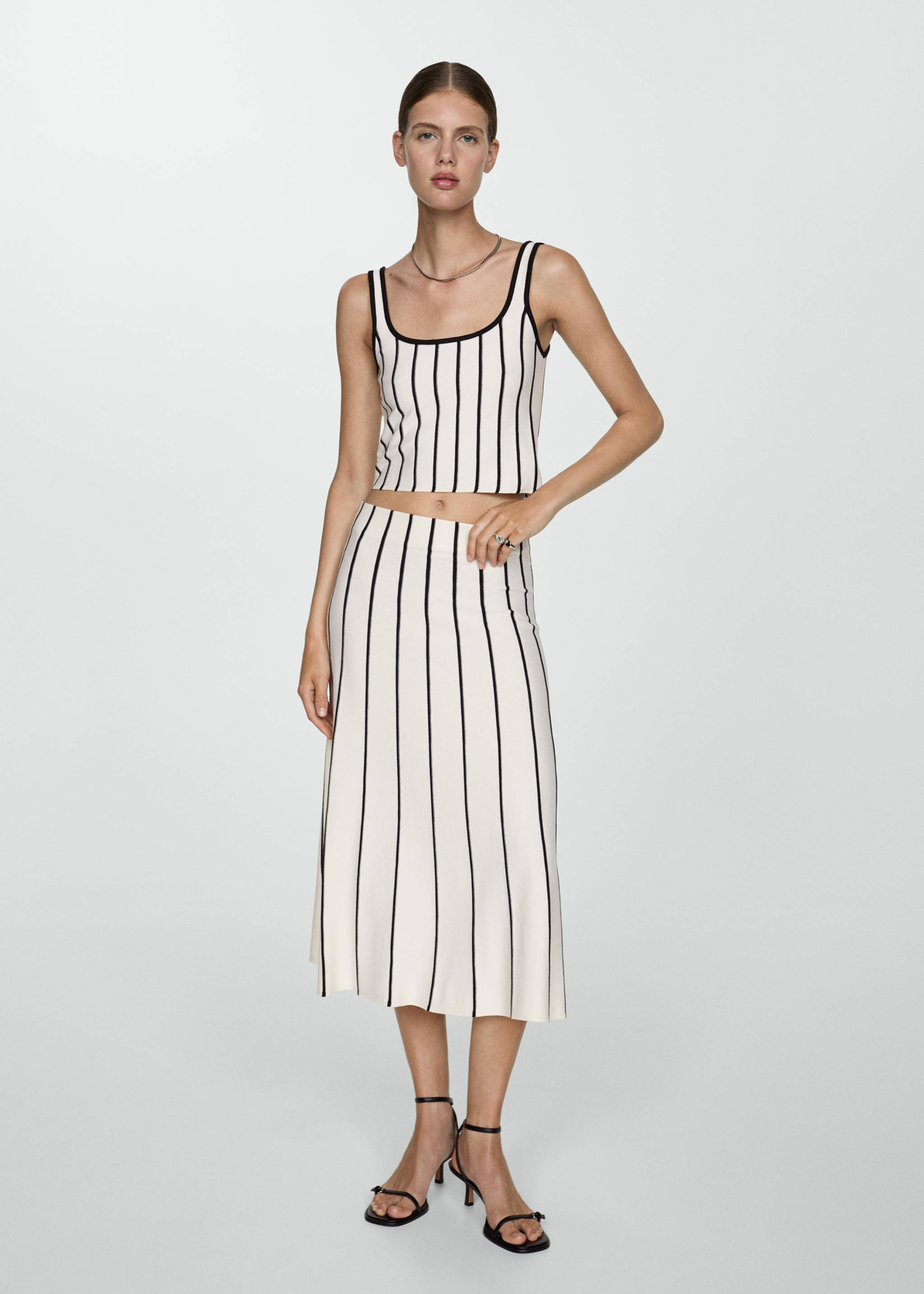 Faldilla punt ratlles - Pla general