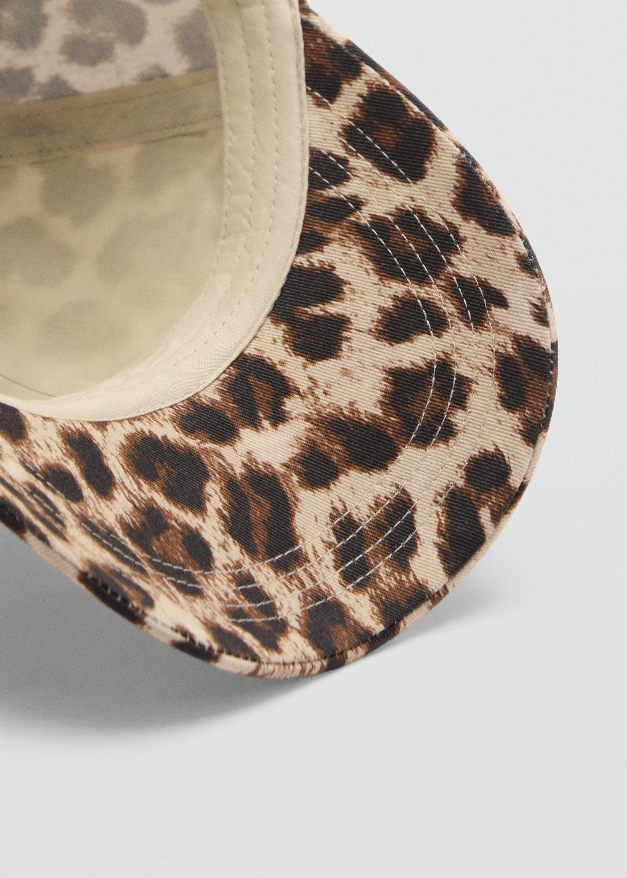 Casquette à imprimé léopard - Détail de l'article 2