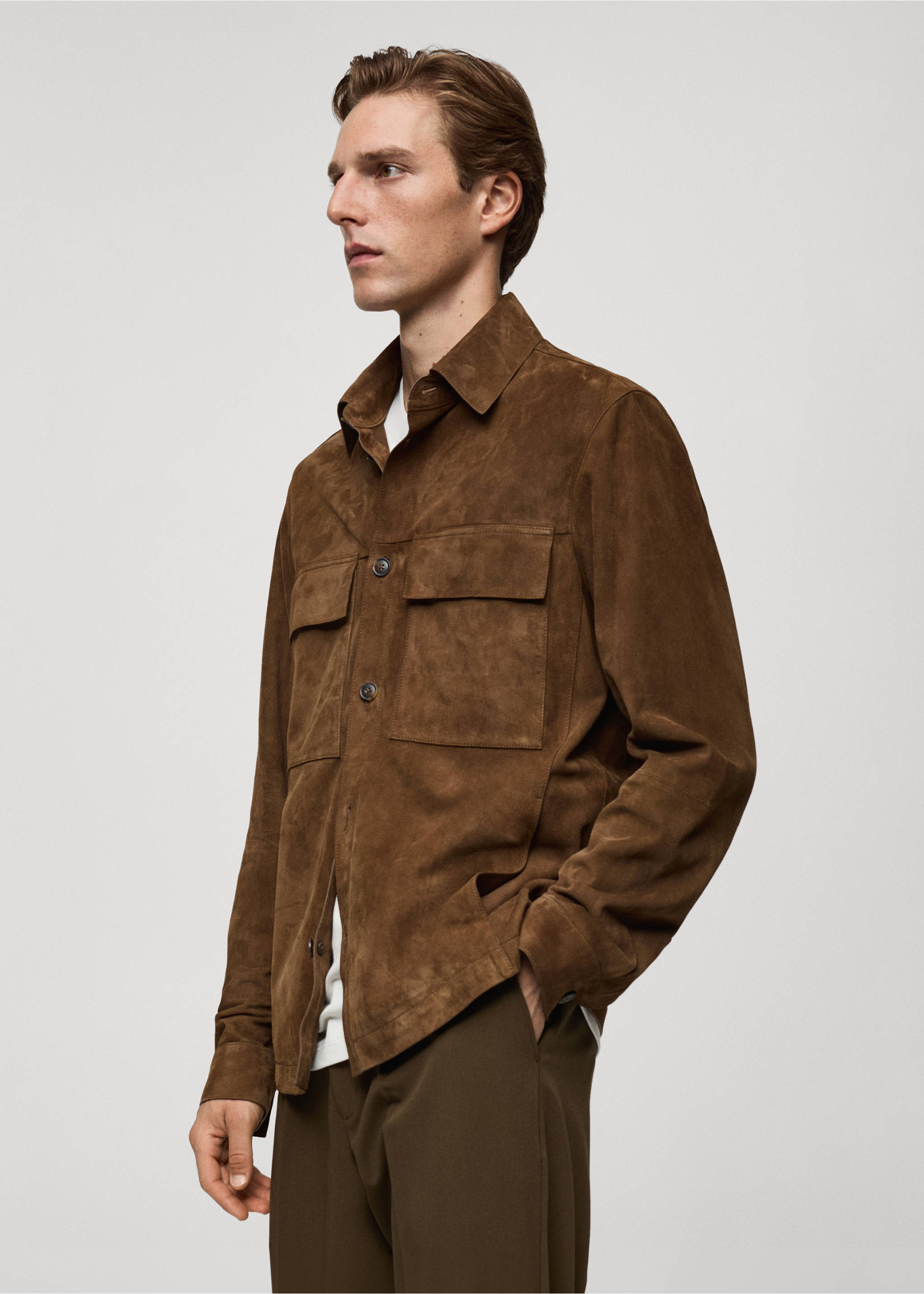 100% suede overshirt with pockets - Details of the article 2, Tobacco Brown. Ref: 77084432-00.