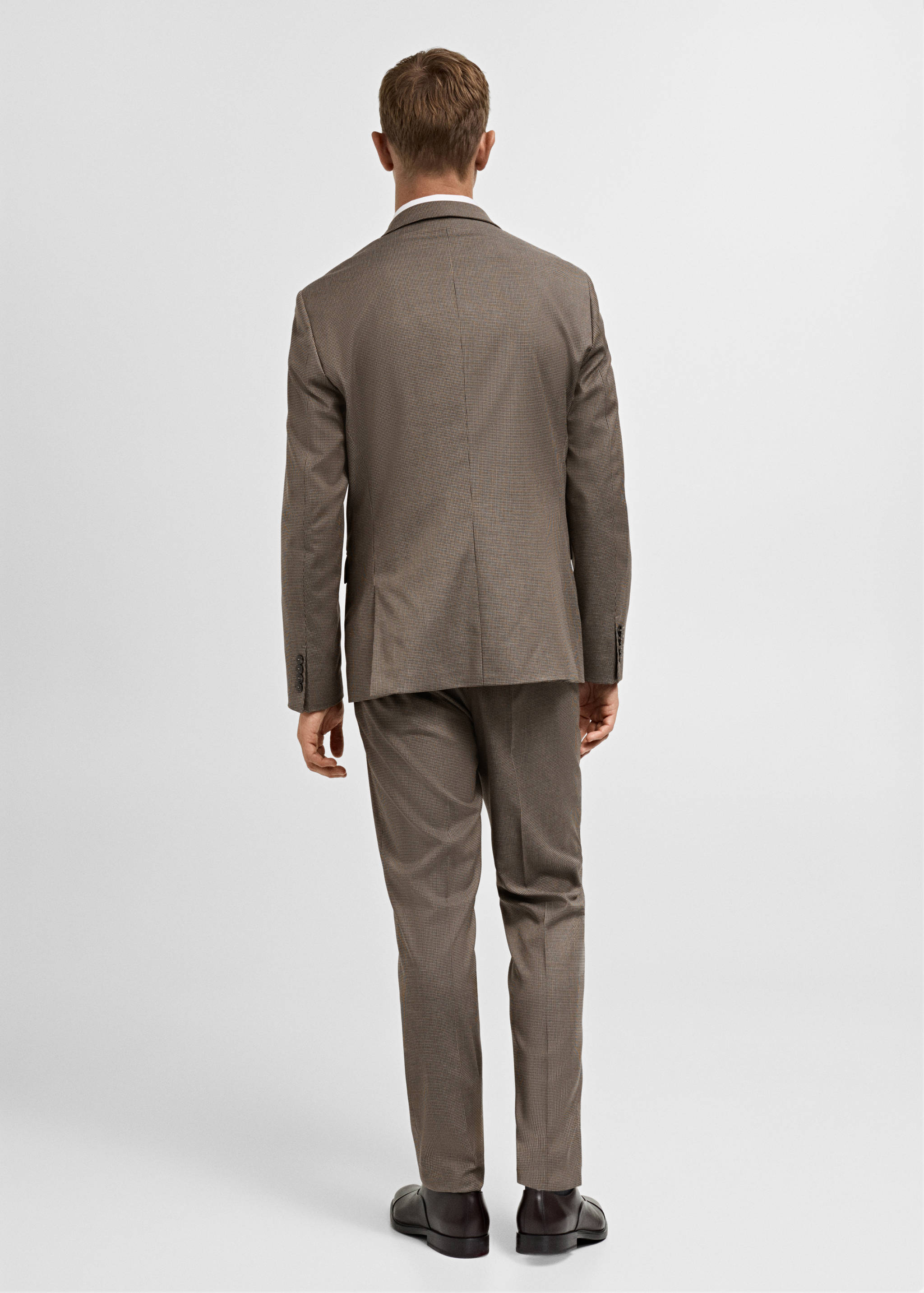 Super Slim Fit-Anzugjacke mit Fischgrätstruktur - Rückseite des Artikels