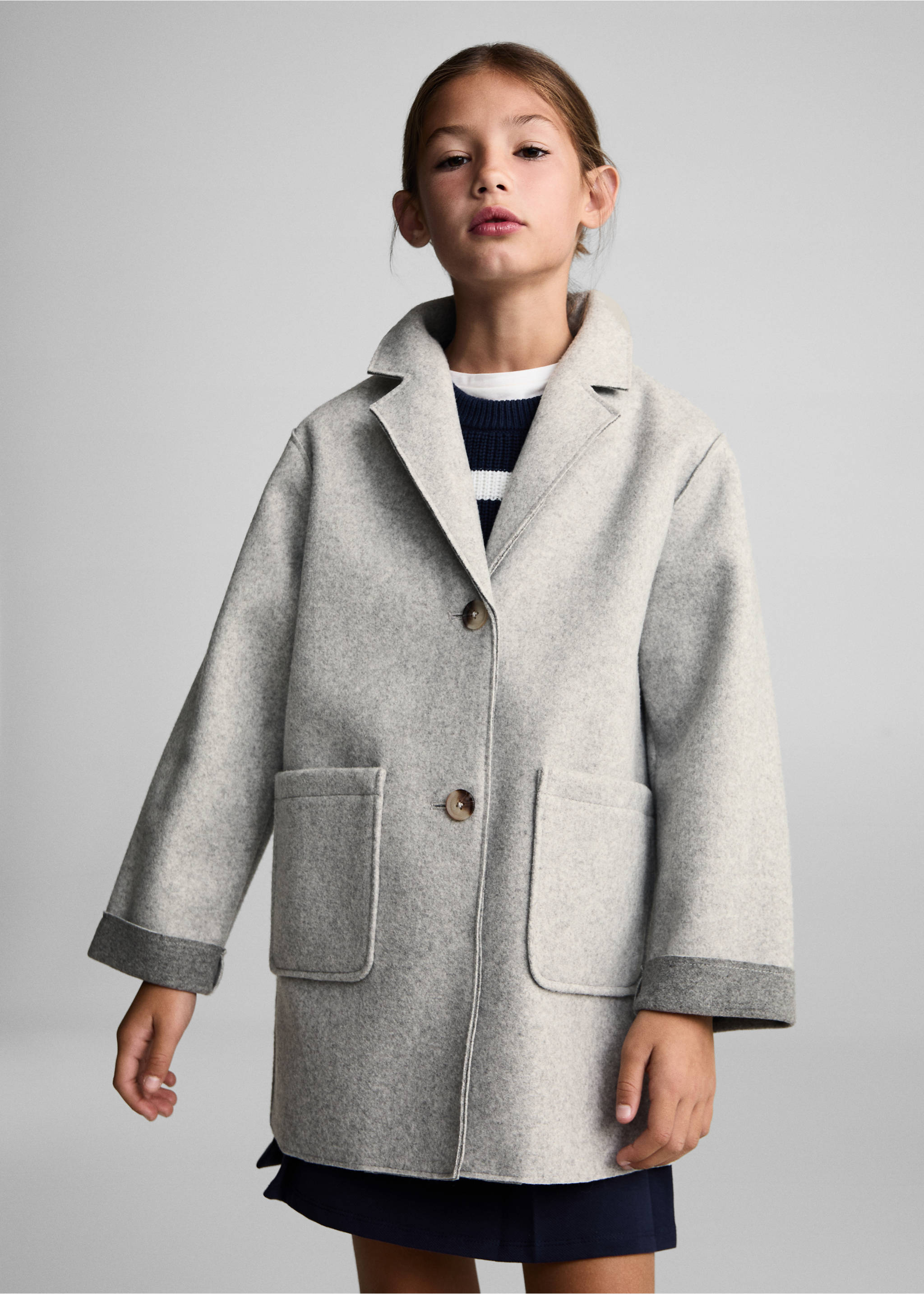 Cloth coat with pockets - Medium plane, Grey. Ref: 77084440-00.