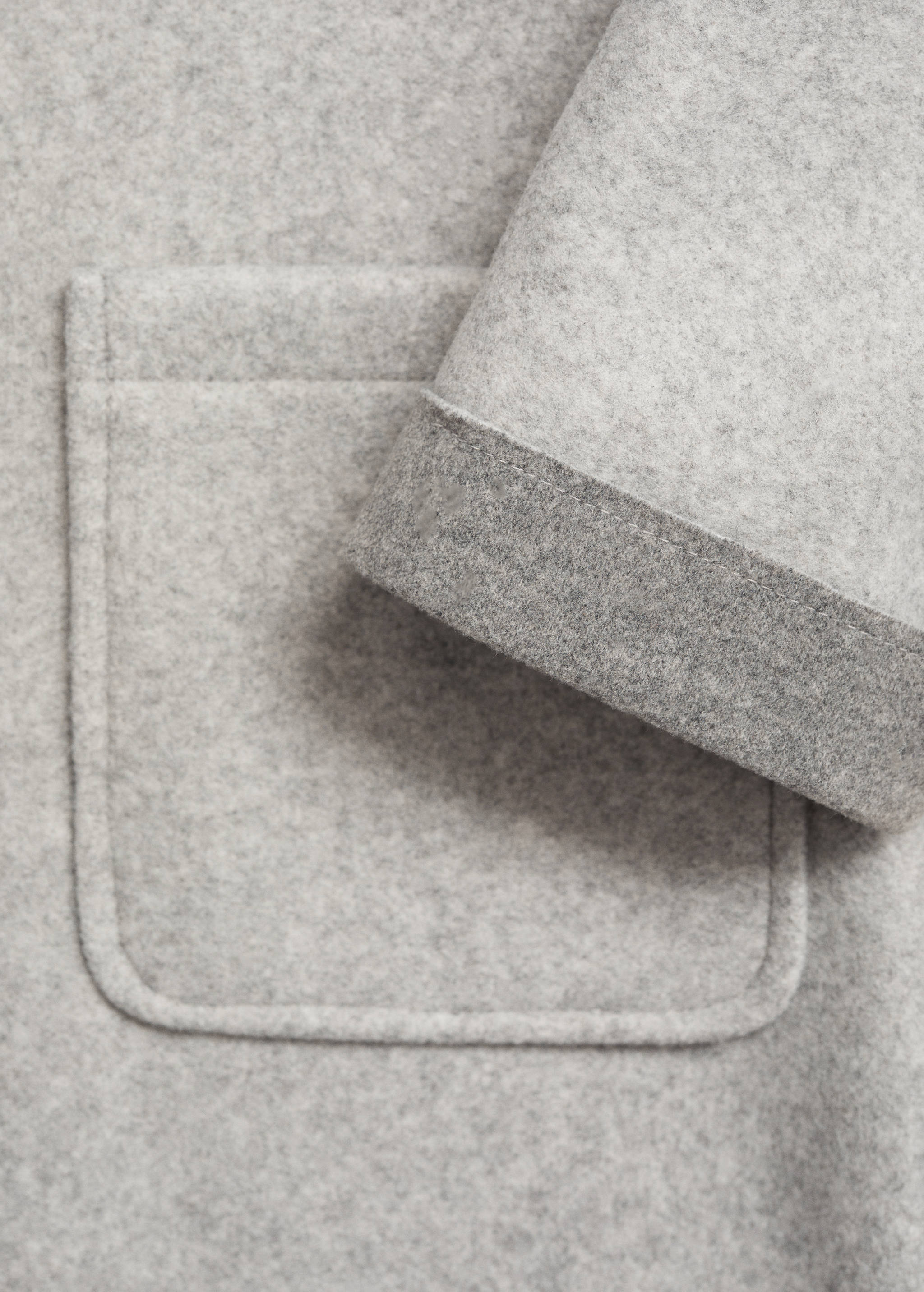 Cloth coat with pockets - Details of the article 0