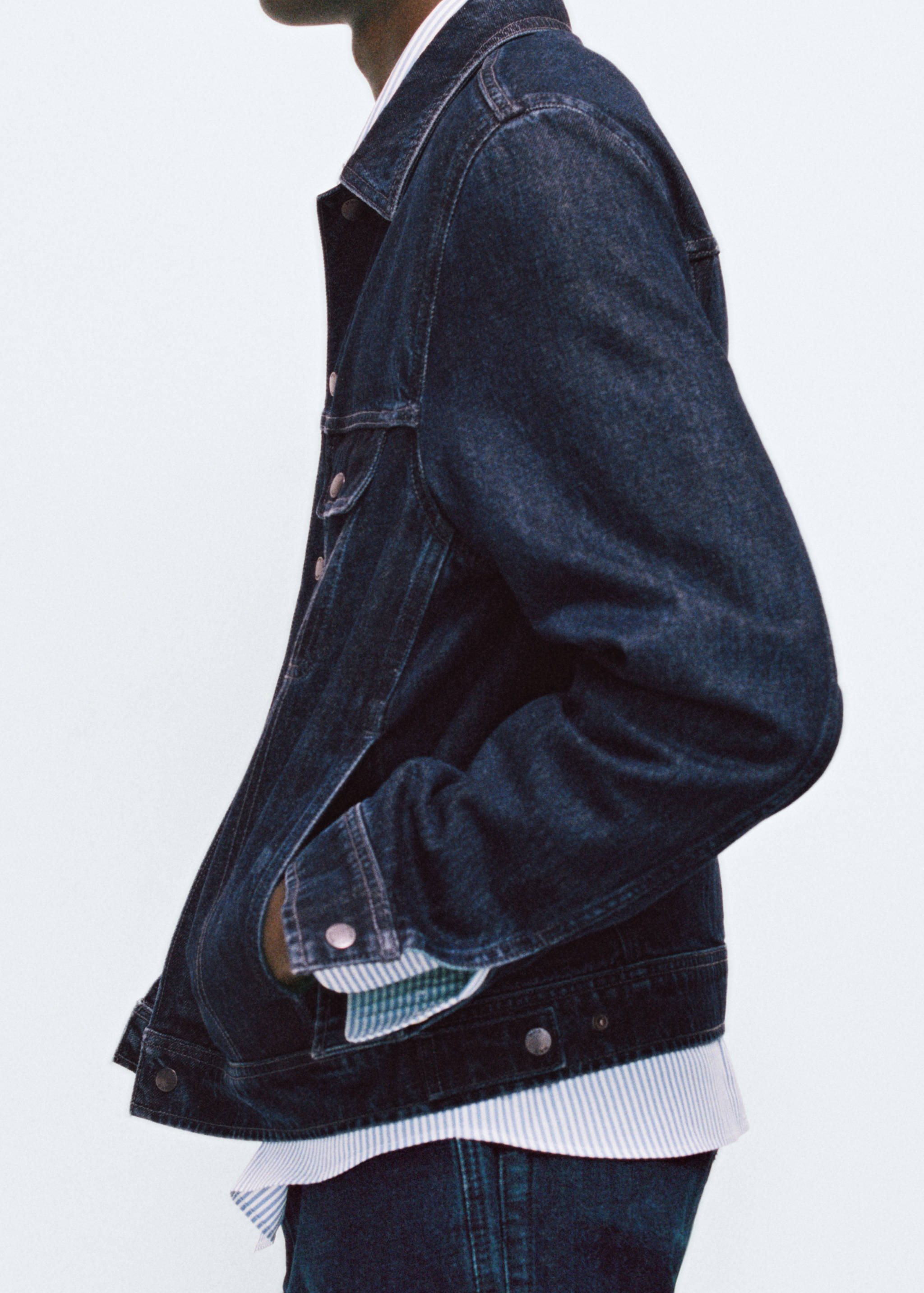 Jeansjacke mit Taschen - Detail des Artikels 5