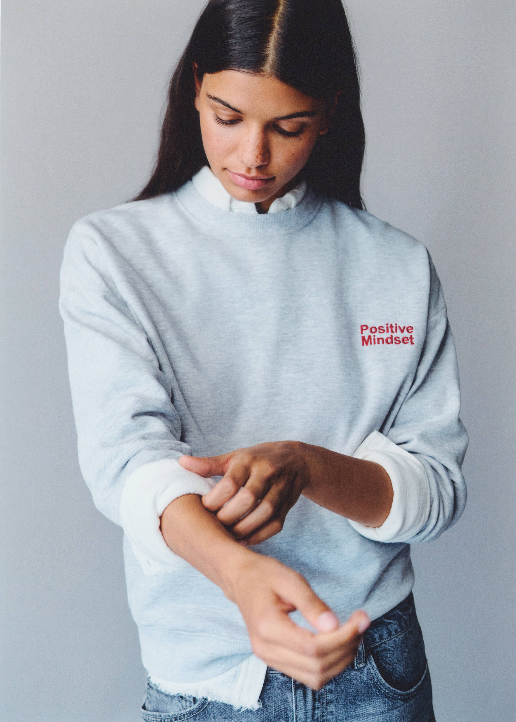 Sweat-shirt coton détails brodés - Détail de l'article 5