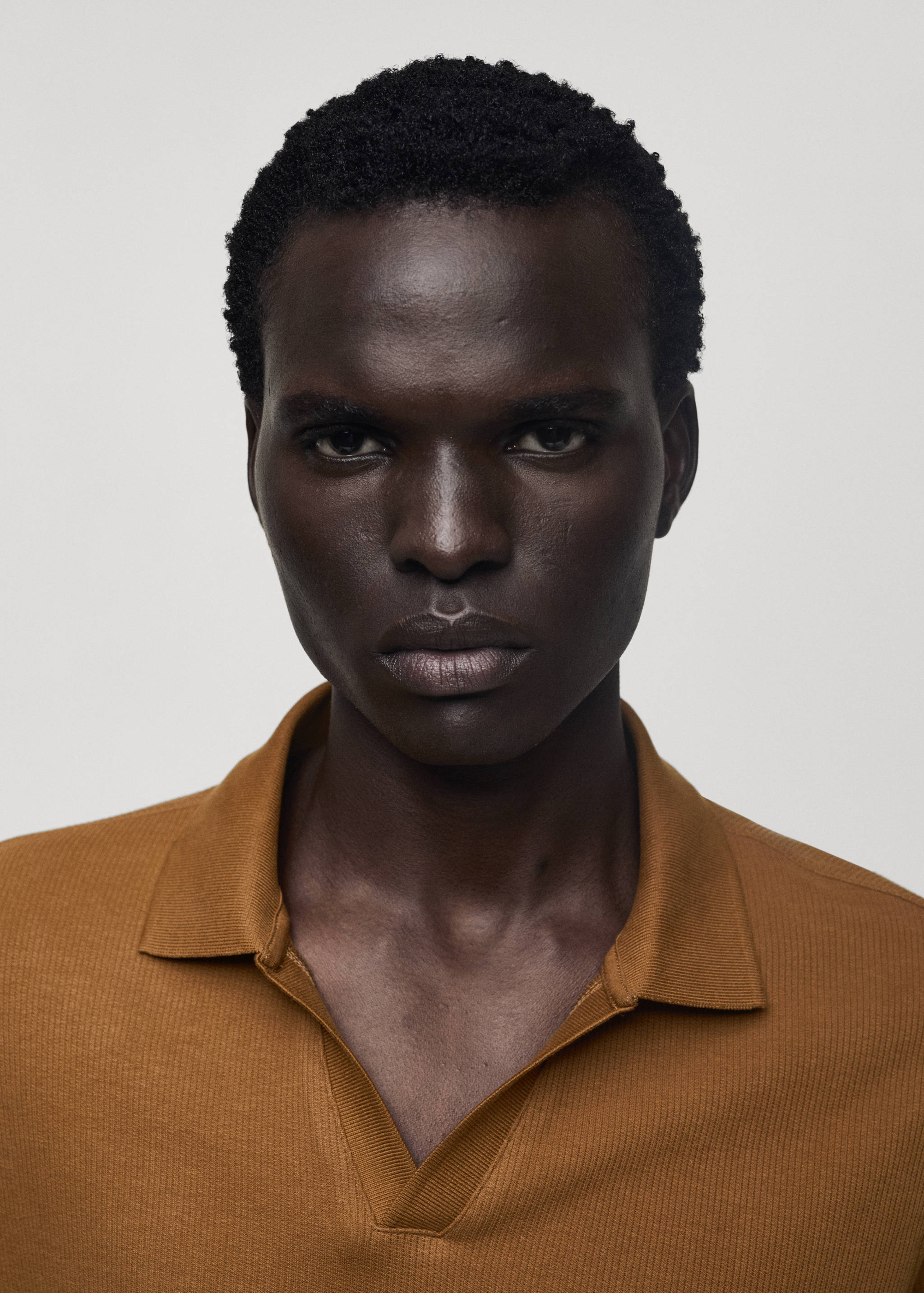 Fine rib-knit polo shirt - Details of the article 1