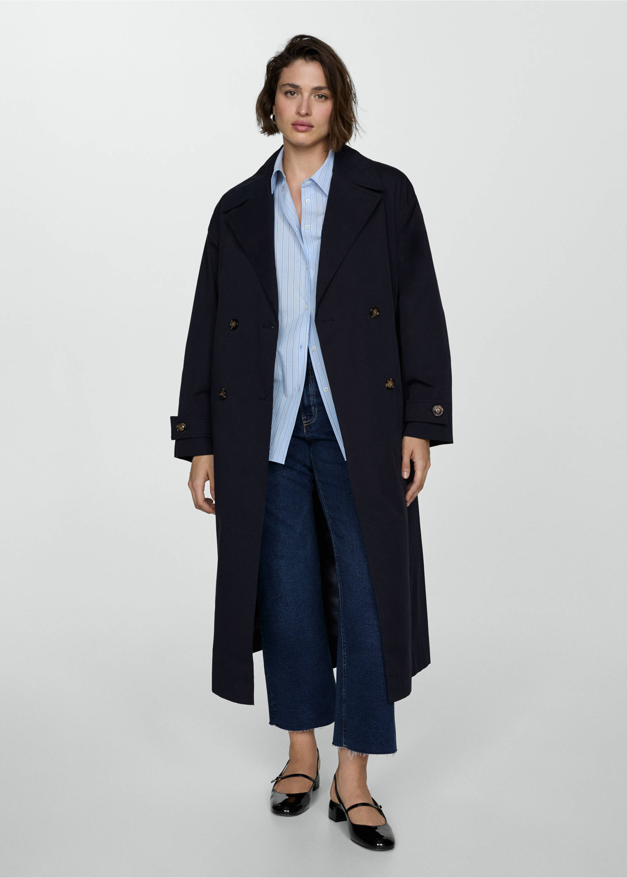 Long double-breasted trench coat - Details of the article 3, Black. Ref: 77084762-00.