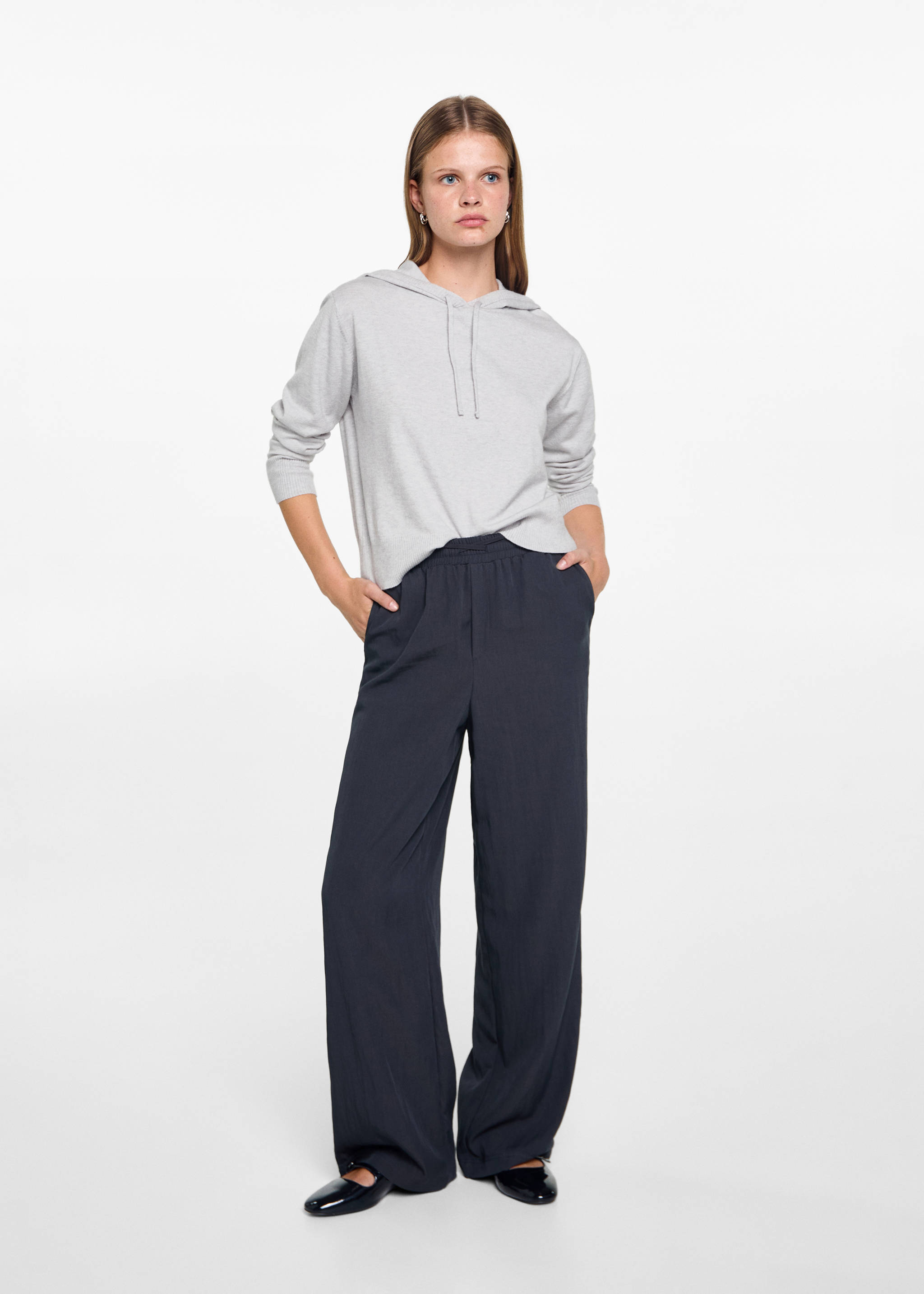 Strickpullover mit Kapuze - Allgemeine Ansicht