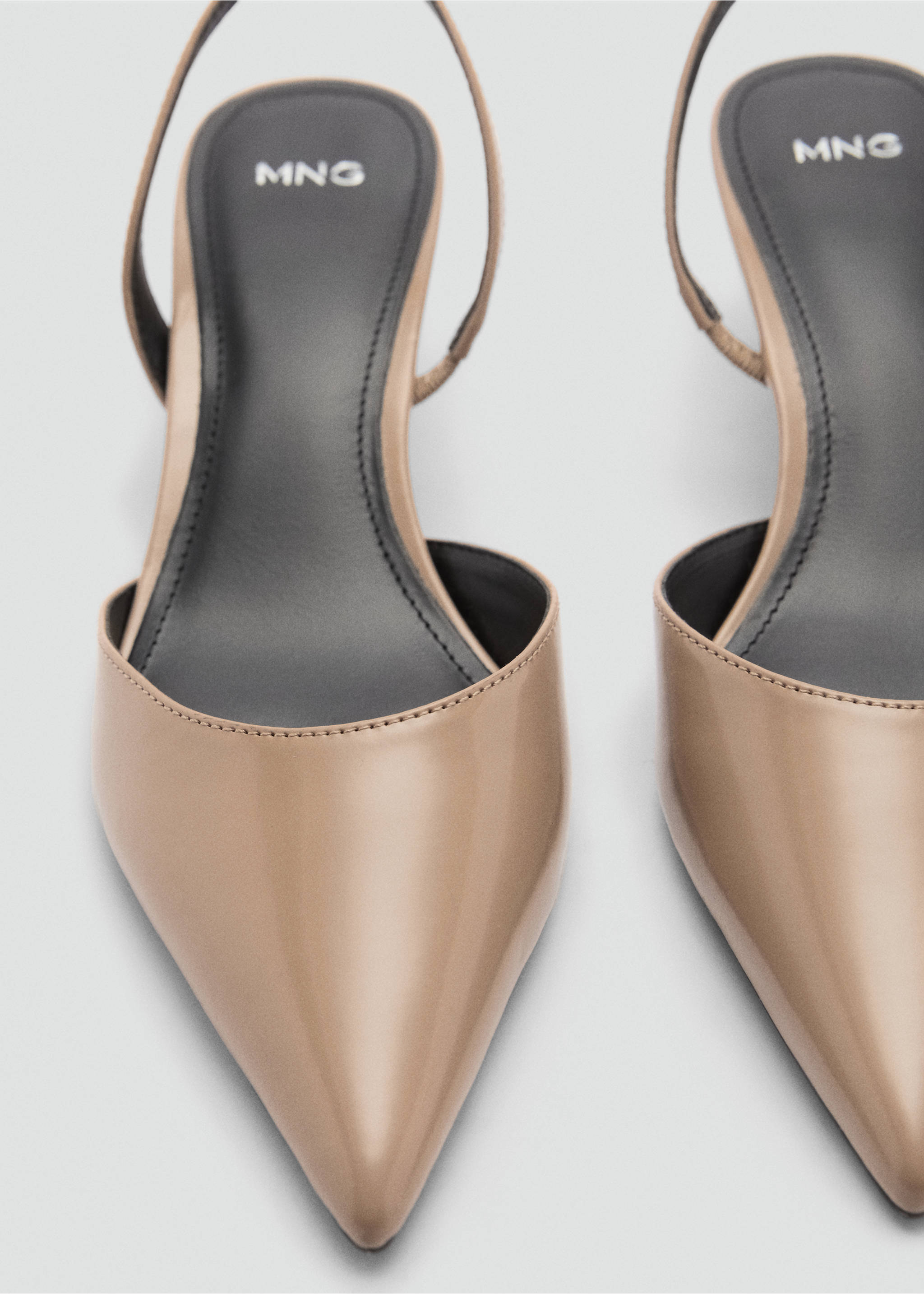 Kitten-heel pointed shoes - Details of the article 1, Light/Pastel Brown. Ref: 77084786-00.
