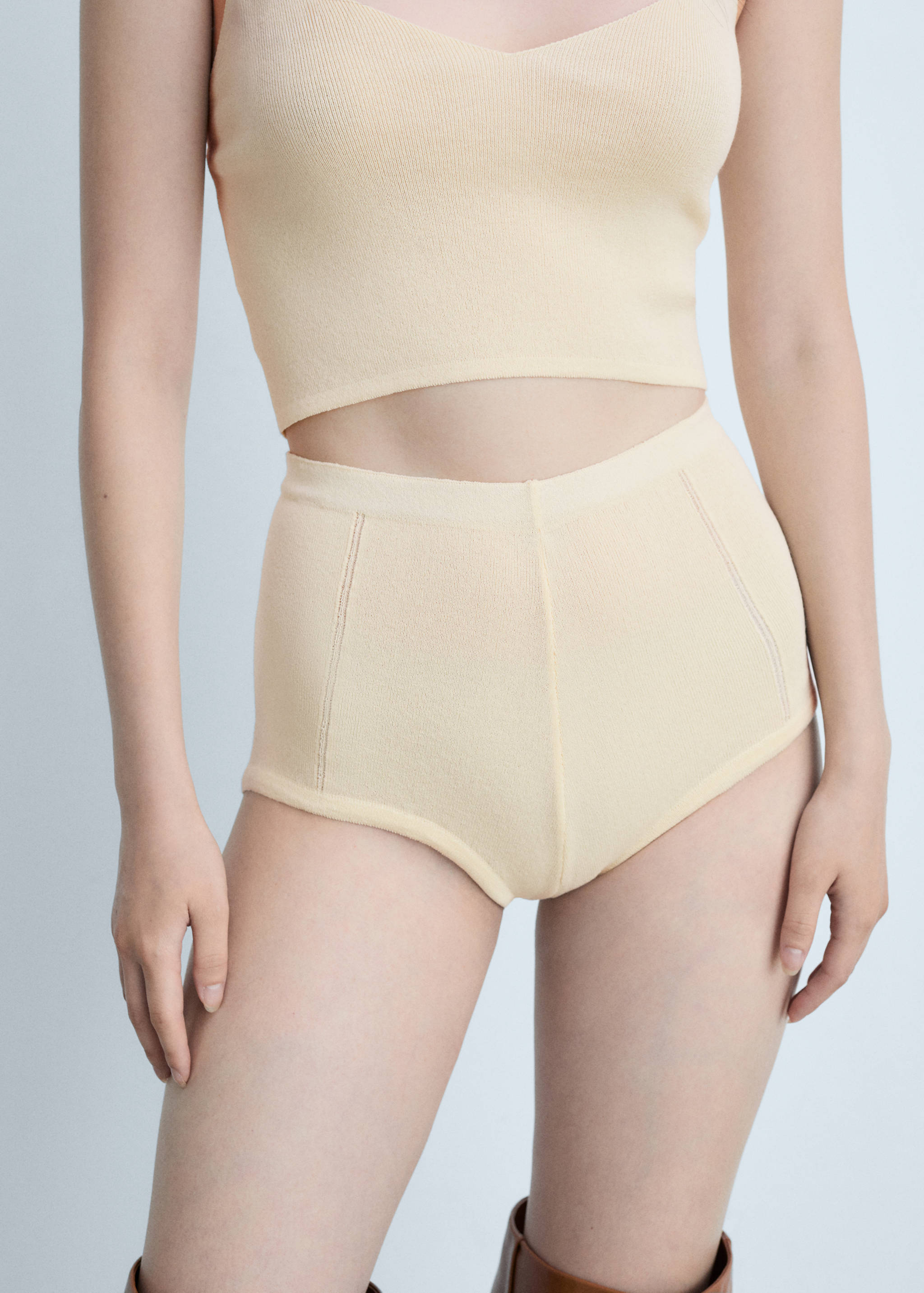 Knitted panties with decorative stitching - Details of the article 6