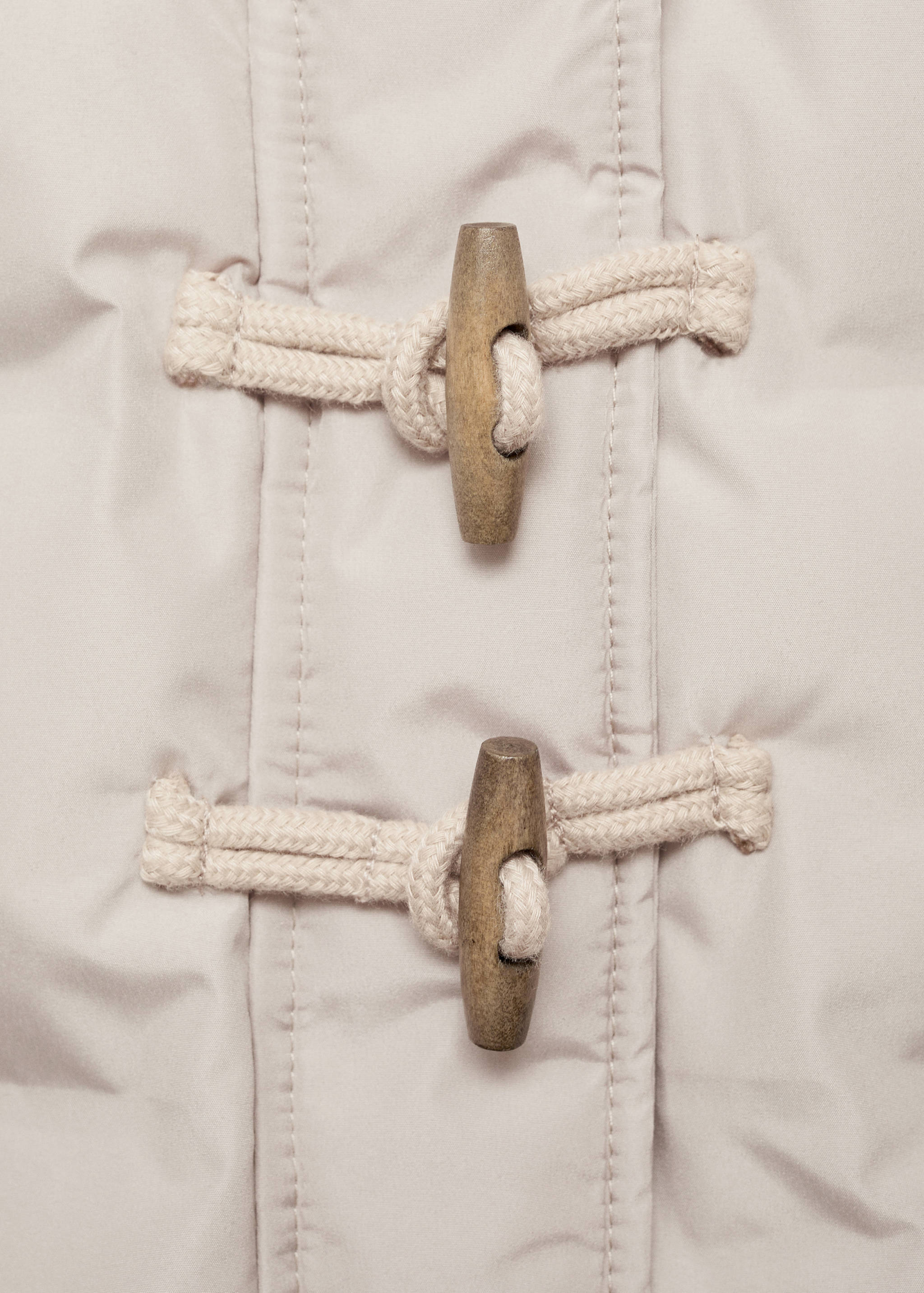 Gepolsterter Anorak mit Kapuze - Detail des Artikels 8