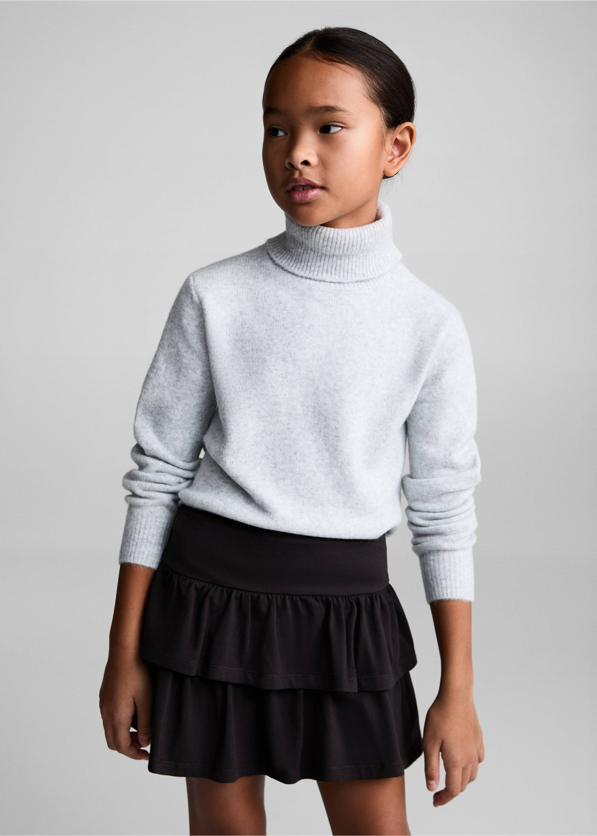 Ruffled skirt - Medium plane, Charcoal. Ref: 77085153-00.