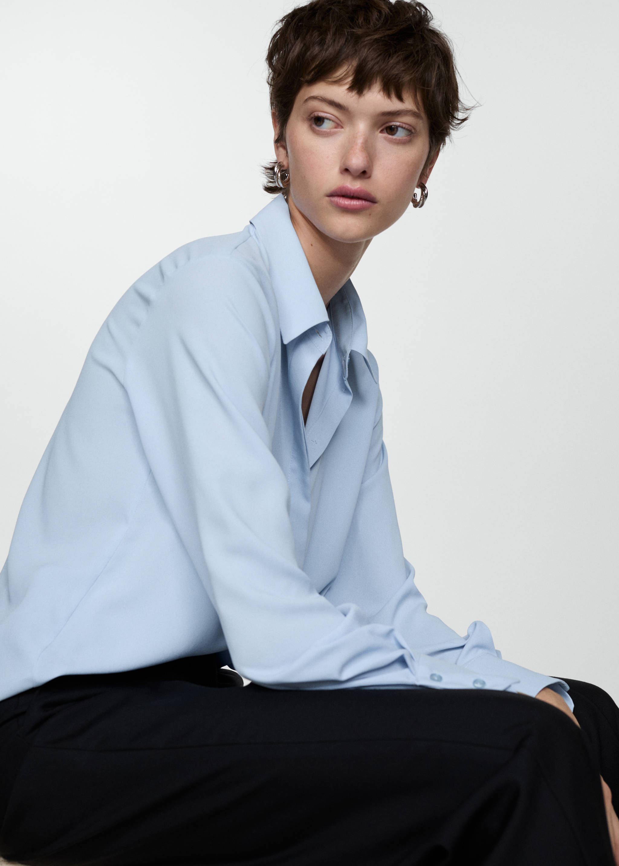 Fluid long-sleeved shirt - Details of the article 2