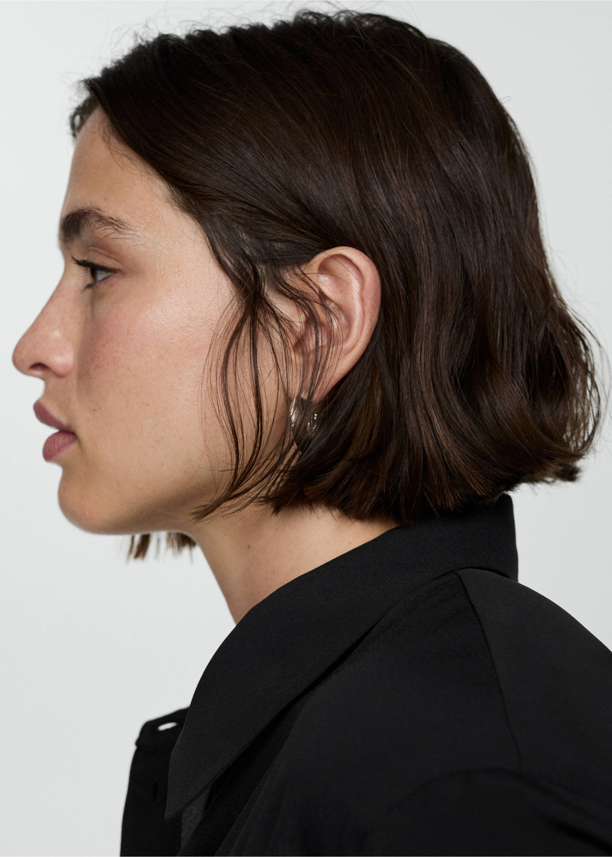 Camisa manga larga fluida - Detalle del artículo 4, Negro. Ref: 77085628-00.