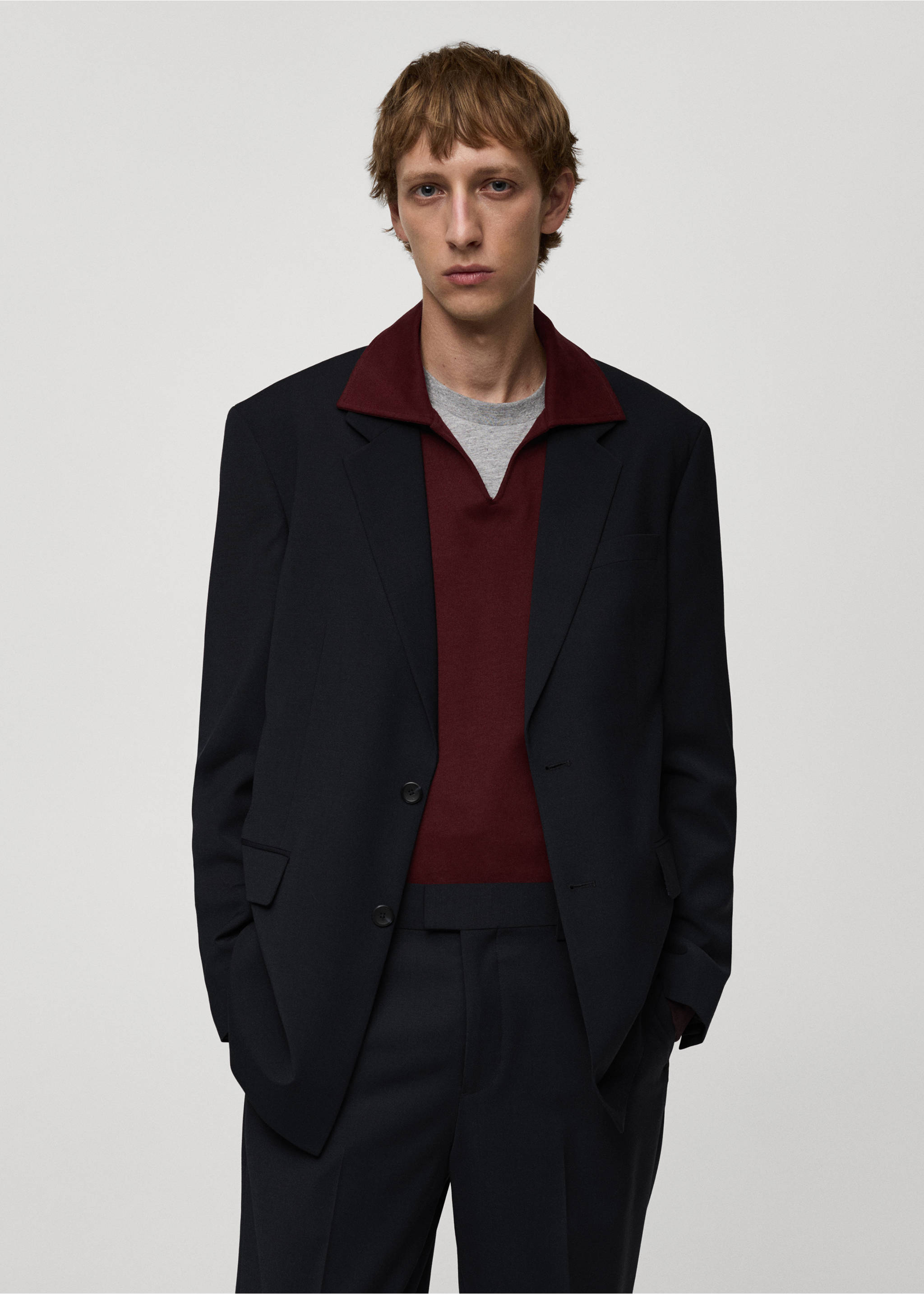 Regular-fit wool-blend suit jacket - Medium plane, Dark Navy. Ref: 77085633-00.