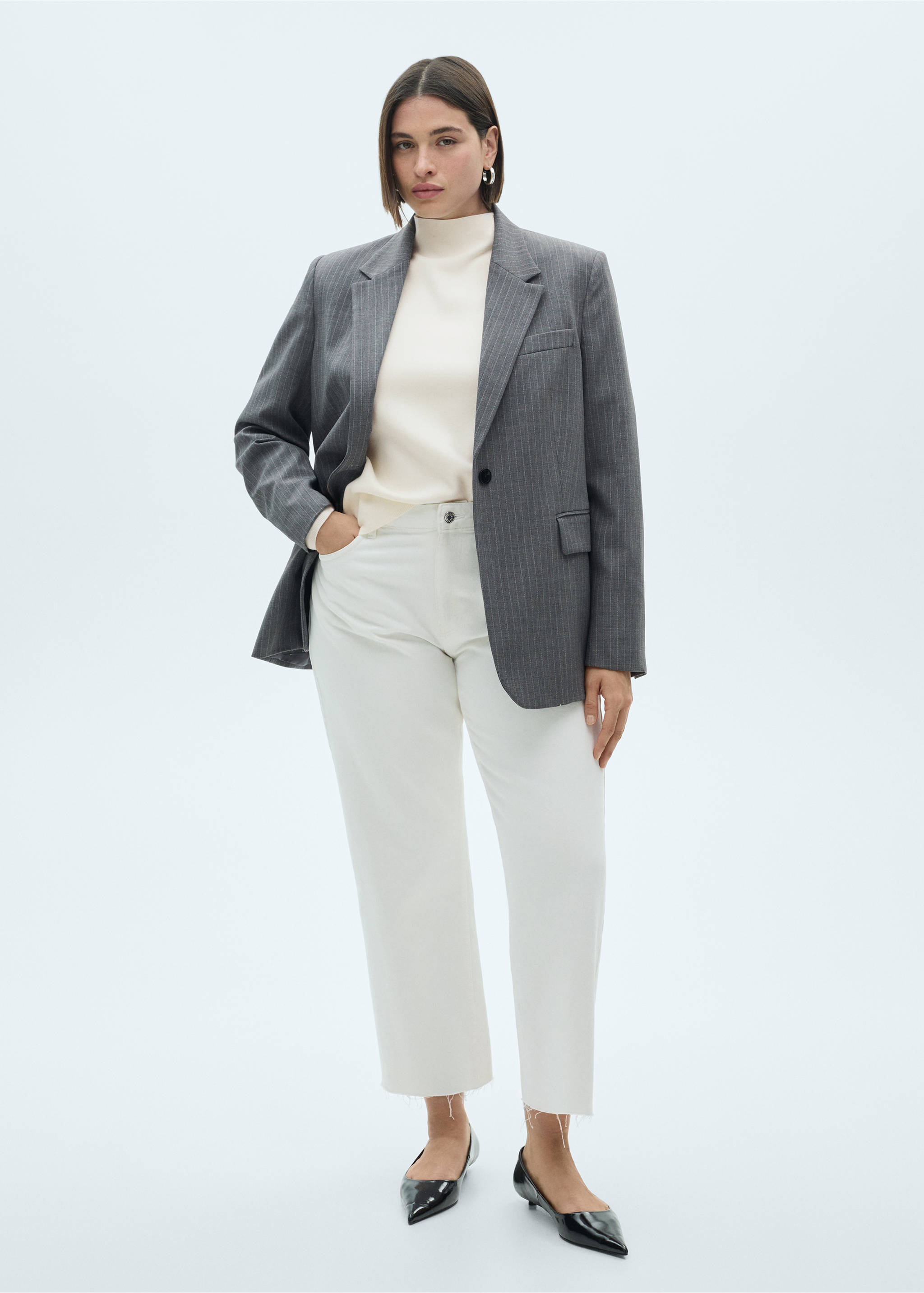 Perkins-neck sweater - Details of the article 3, Ecru. Ref: 77085636-00.