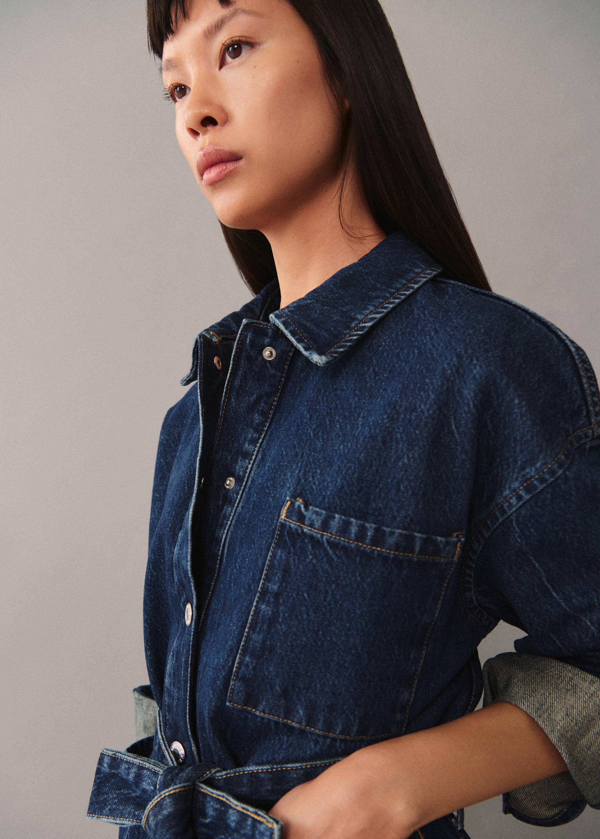 Denim jacket with bow - Details of the article 2