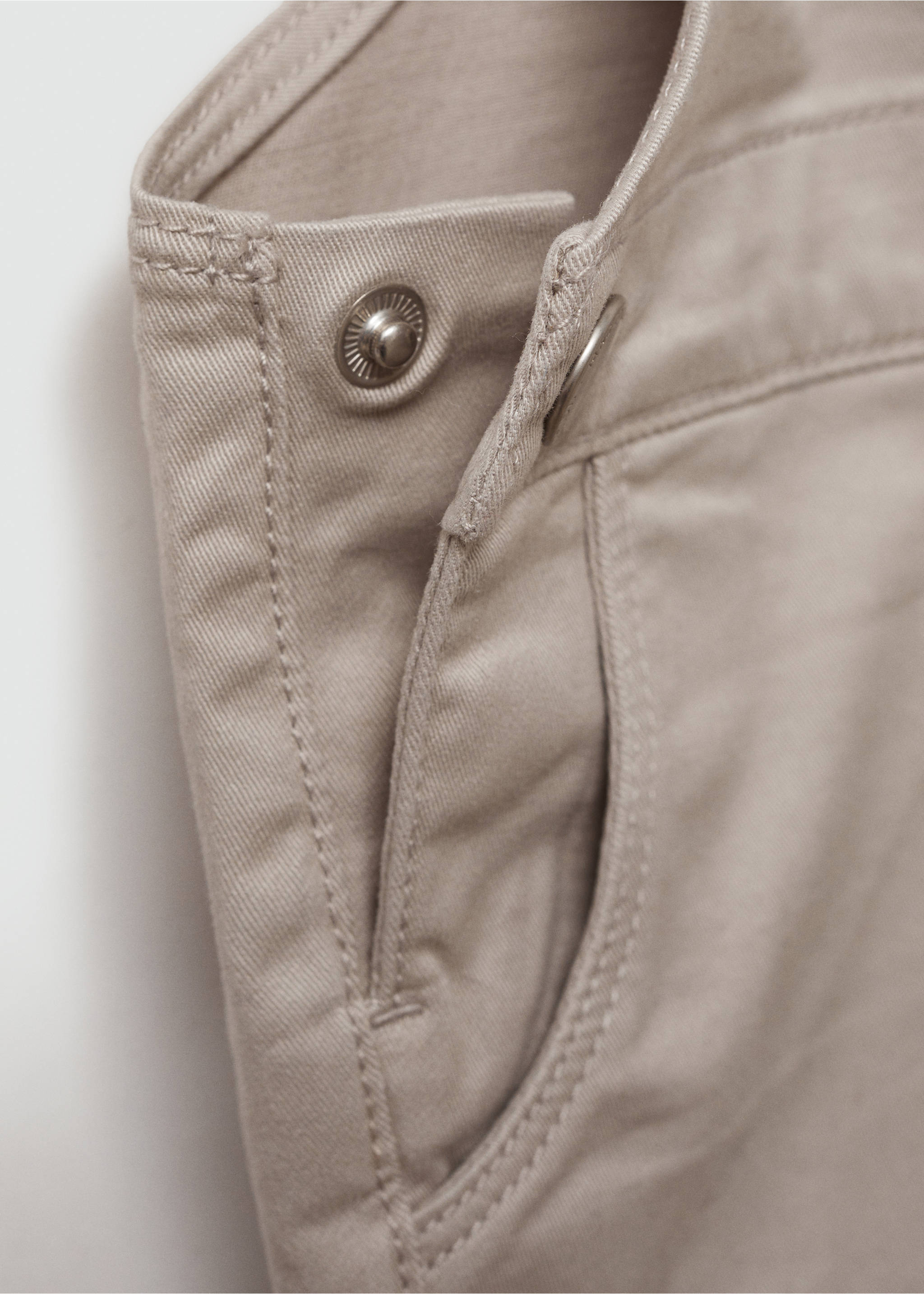 Pockets long dungarees - Details of the article 0, Light/Pastel Grey. Ref: 77085644-00.