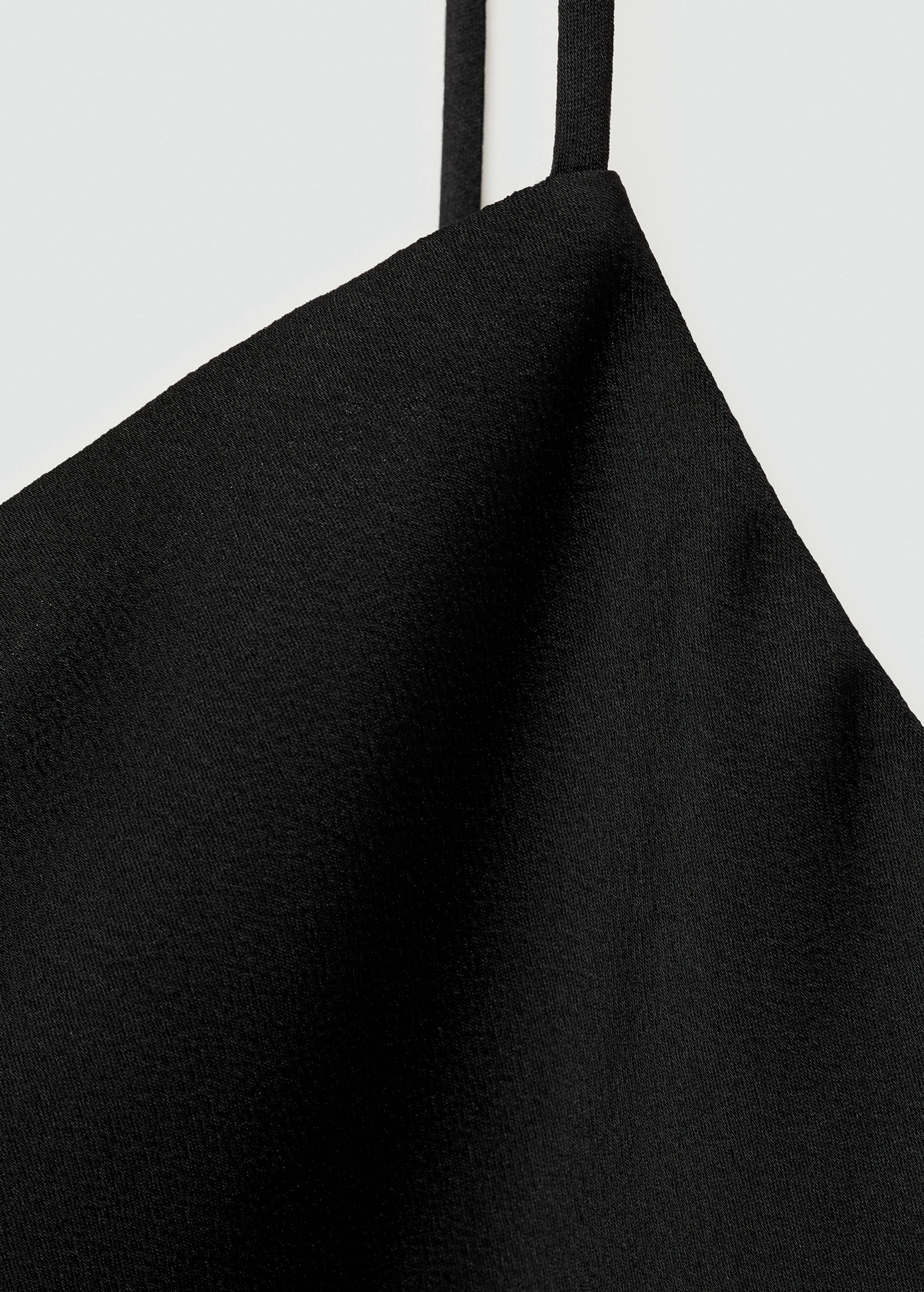 Top acetinado com alças finas - Pormenor do artigo 8