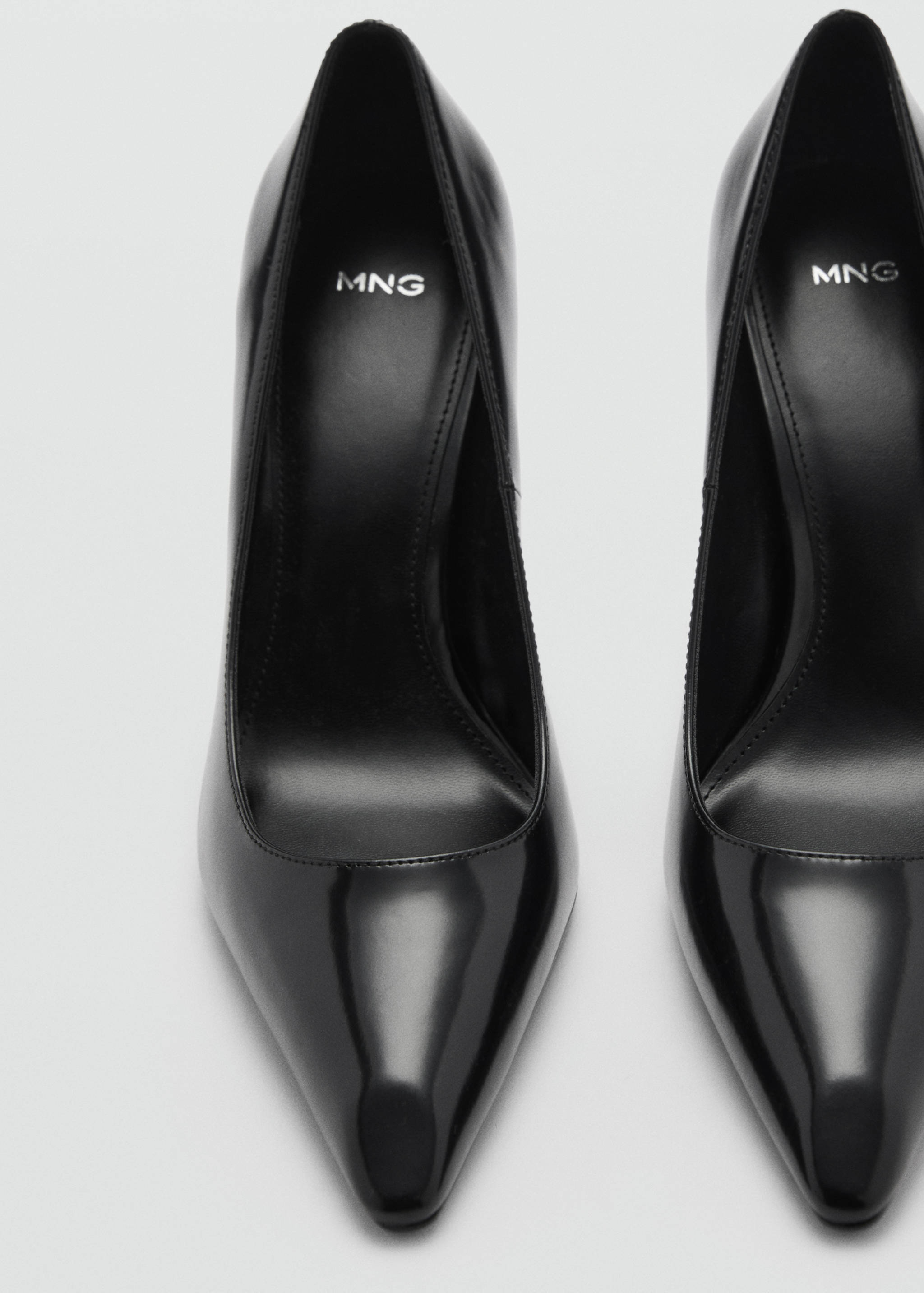 Heel leather shoes - Details of the article 2