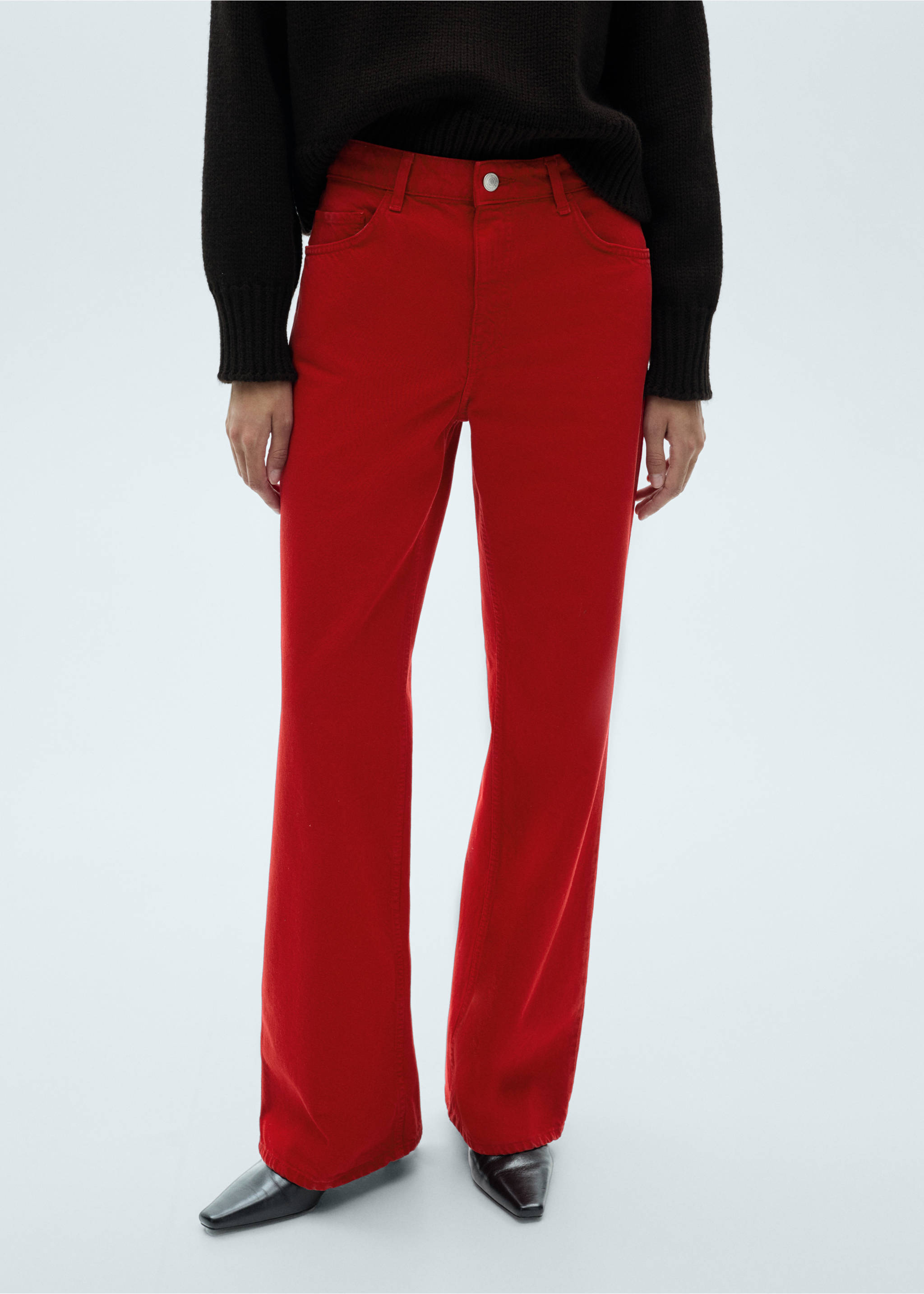 Jean droit taille haute - Plan moyen, Rouge. Ref: 77085667-00.