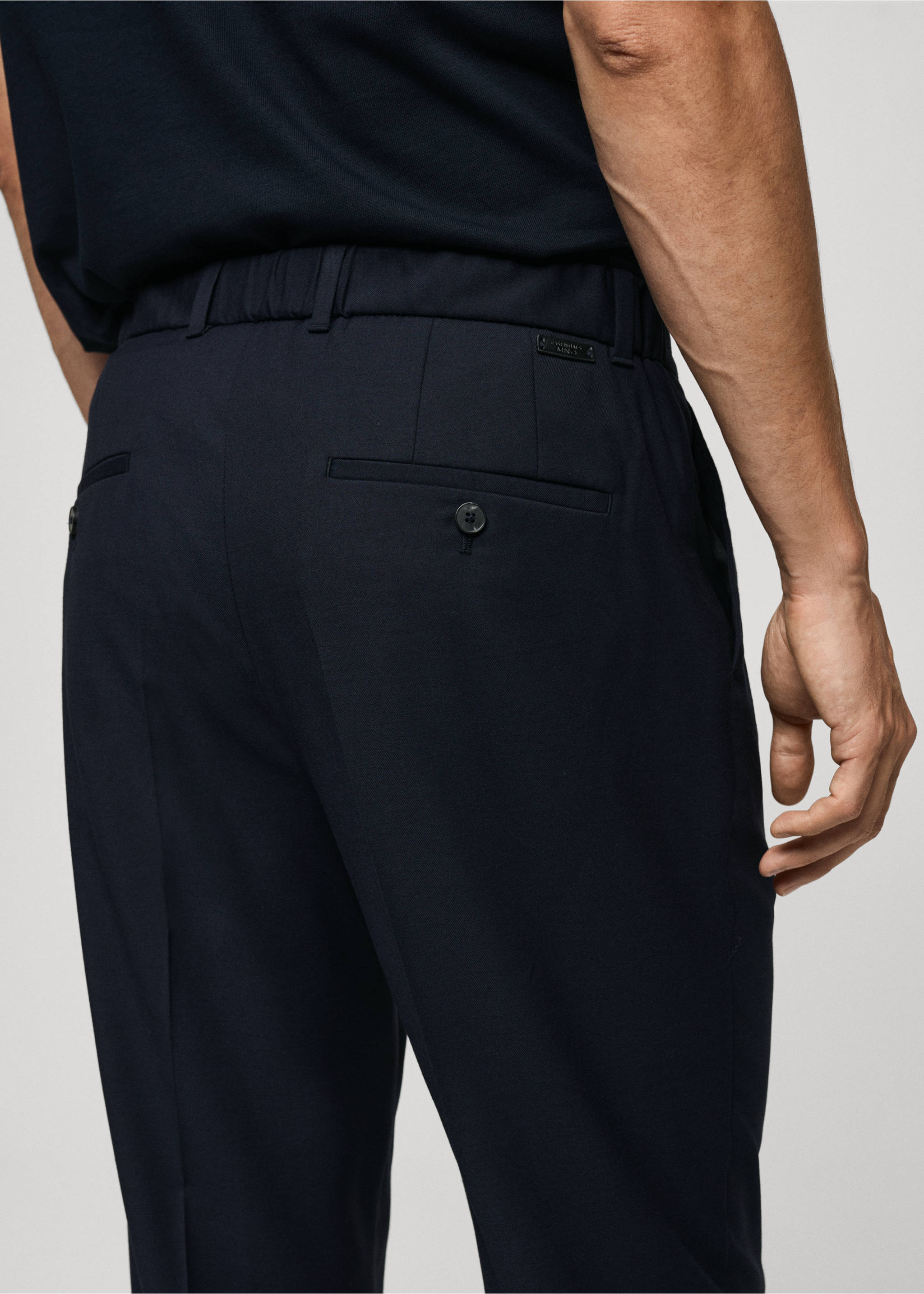 Pleated slim-fit trousers - Details of the article 2, Dark Navy. Ref: 77085960-00.