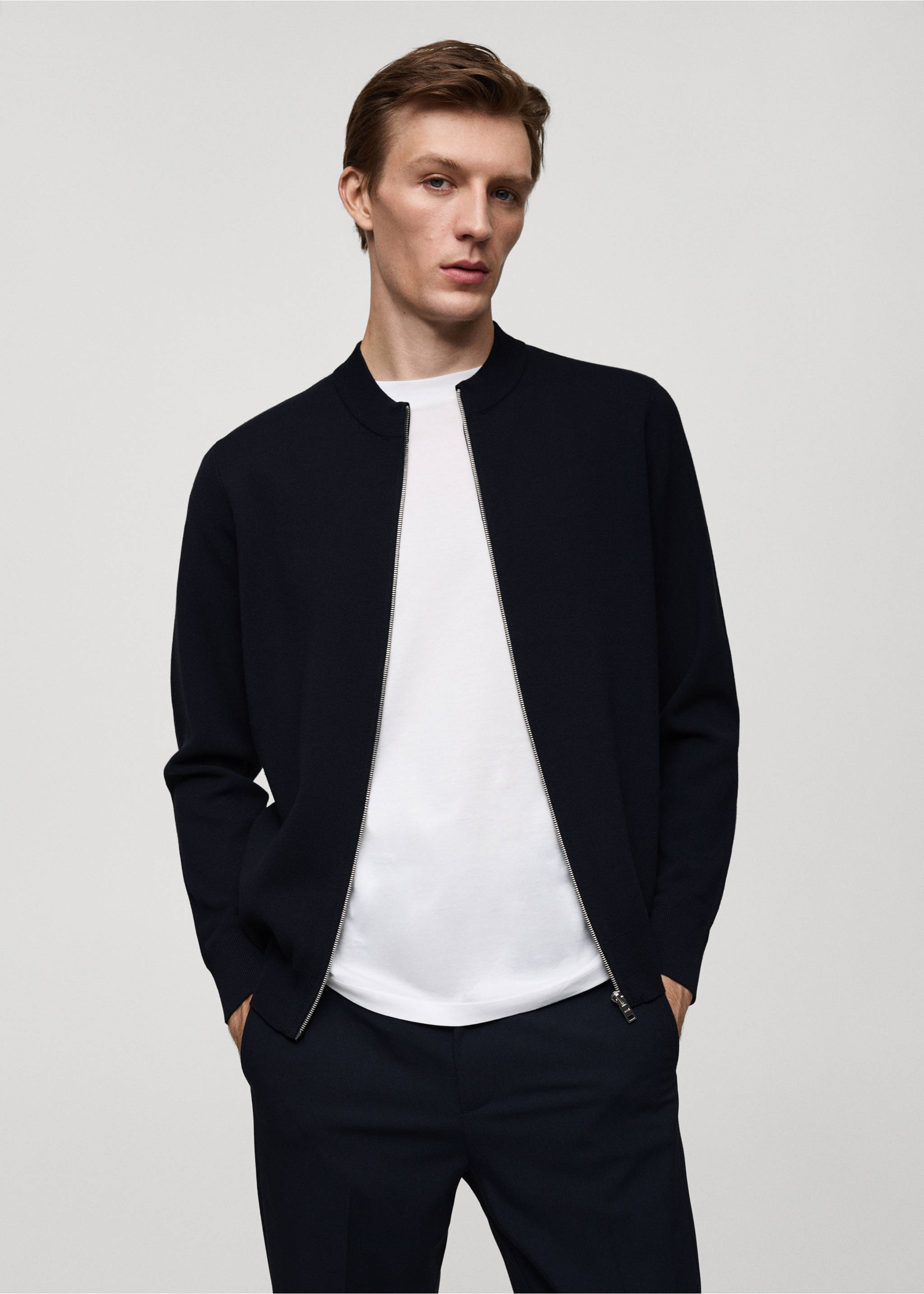 Medium-knit zip-up cardigan - Medium plane, Dark Navy. Ref: 77085971-00.