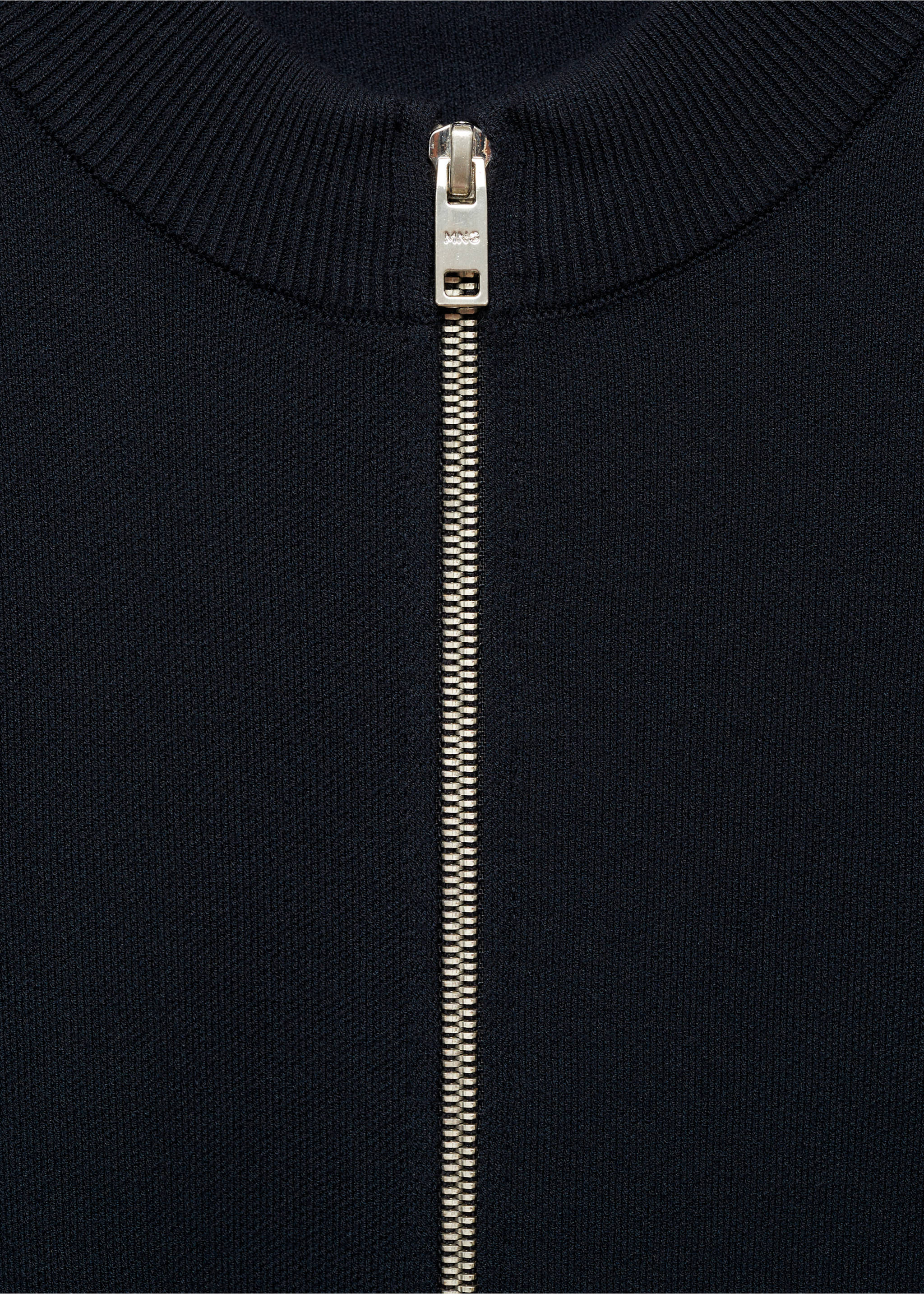 Medium-knit zip-up cardigan - Details of the article 8, Dark Navy. Ref: 77085971-00.