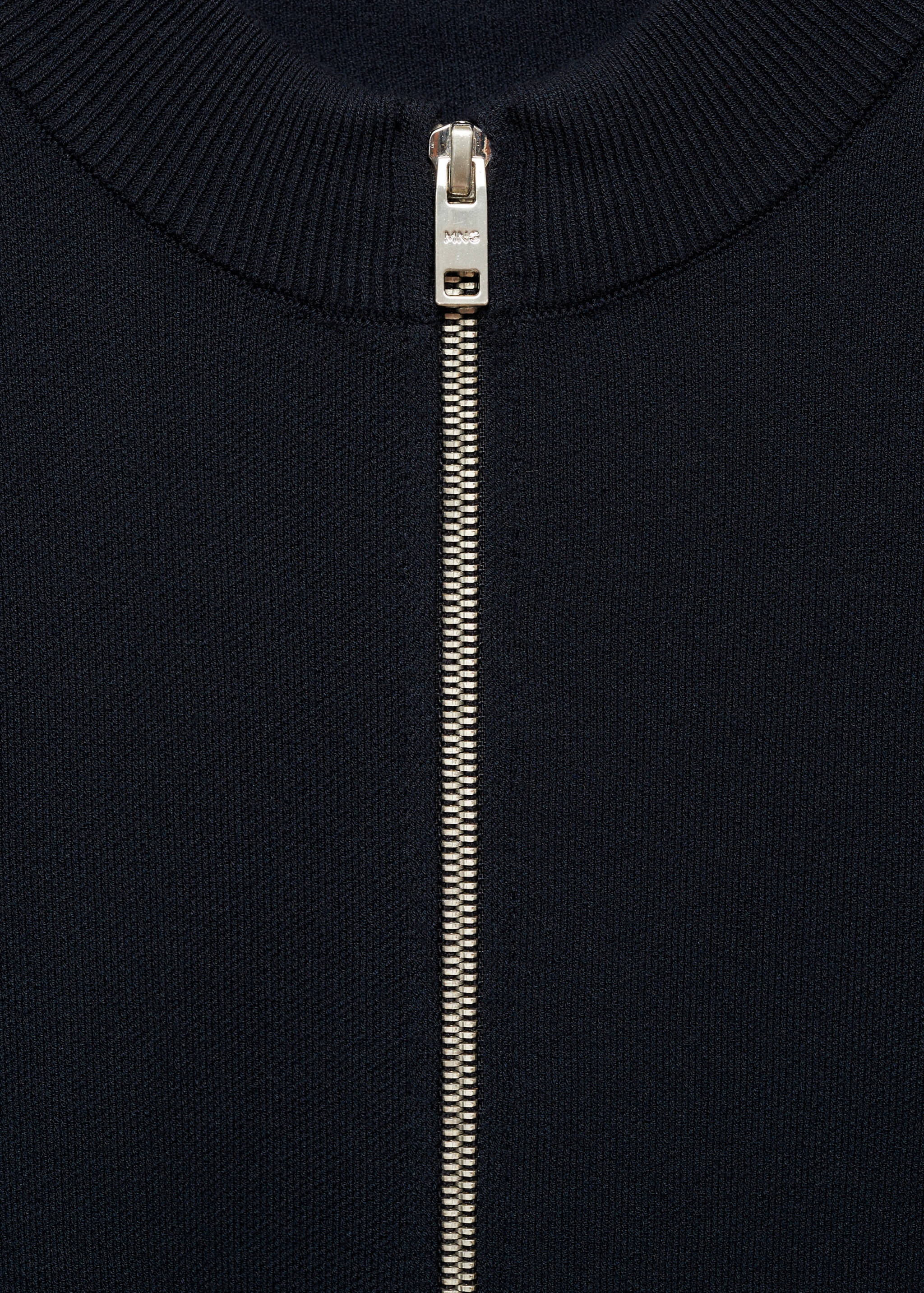 Medium-knit zip-up cardigan - Details of the article 8