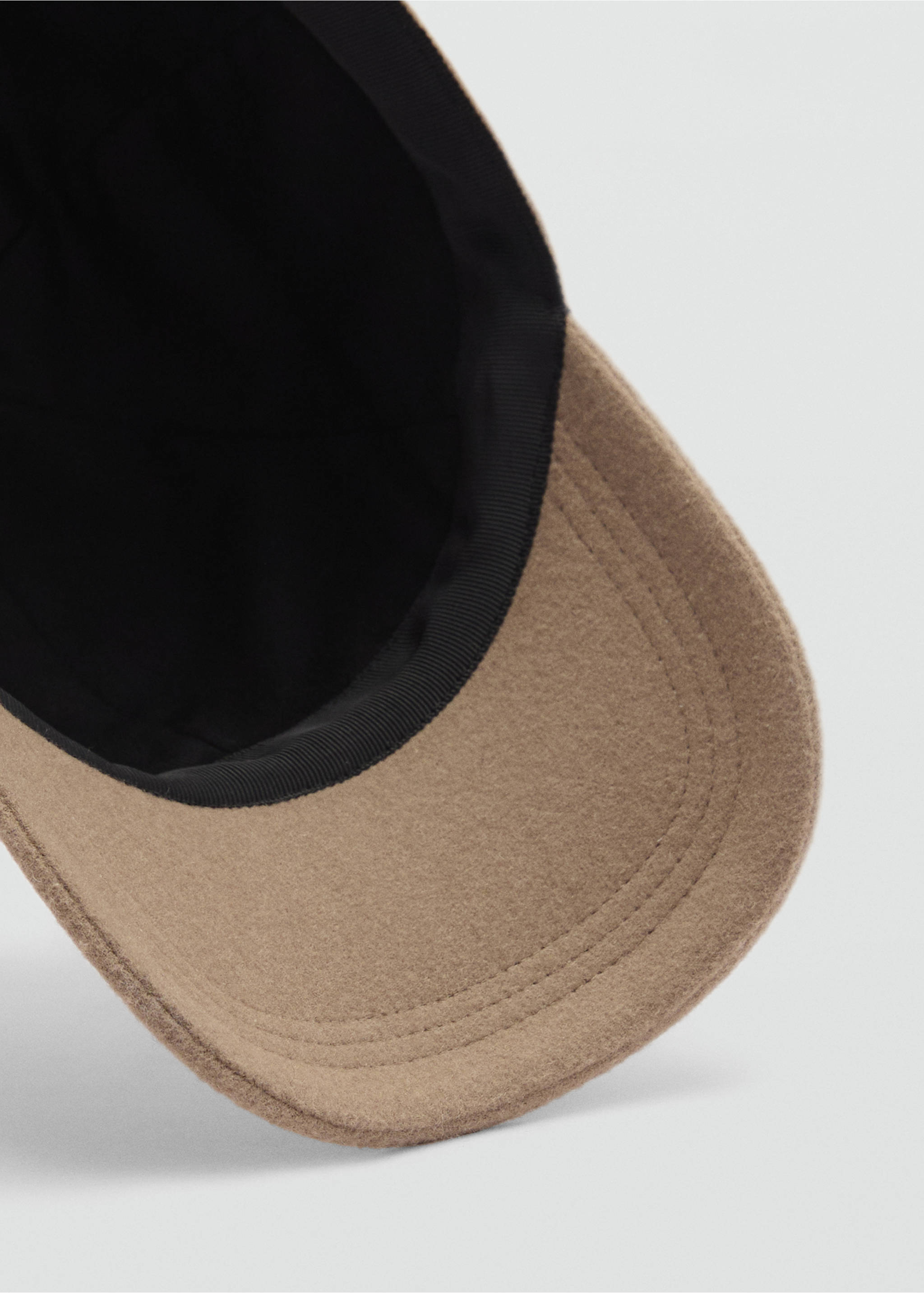 Casquette en laine - Détail de l'article 2, Marron moyen. Ref: 77085975-00.