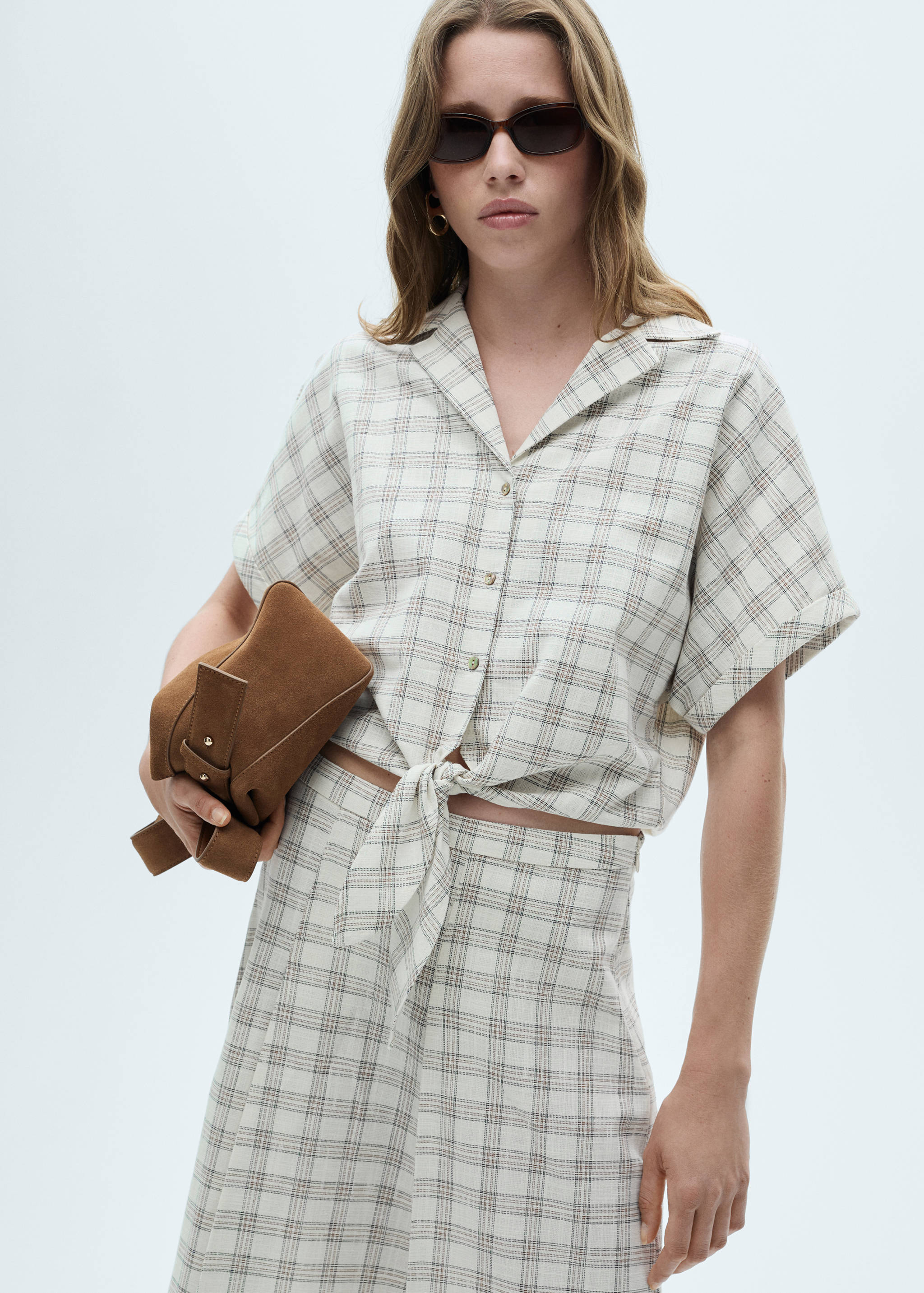 Rövid derekú kockás póló - Felezősík