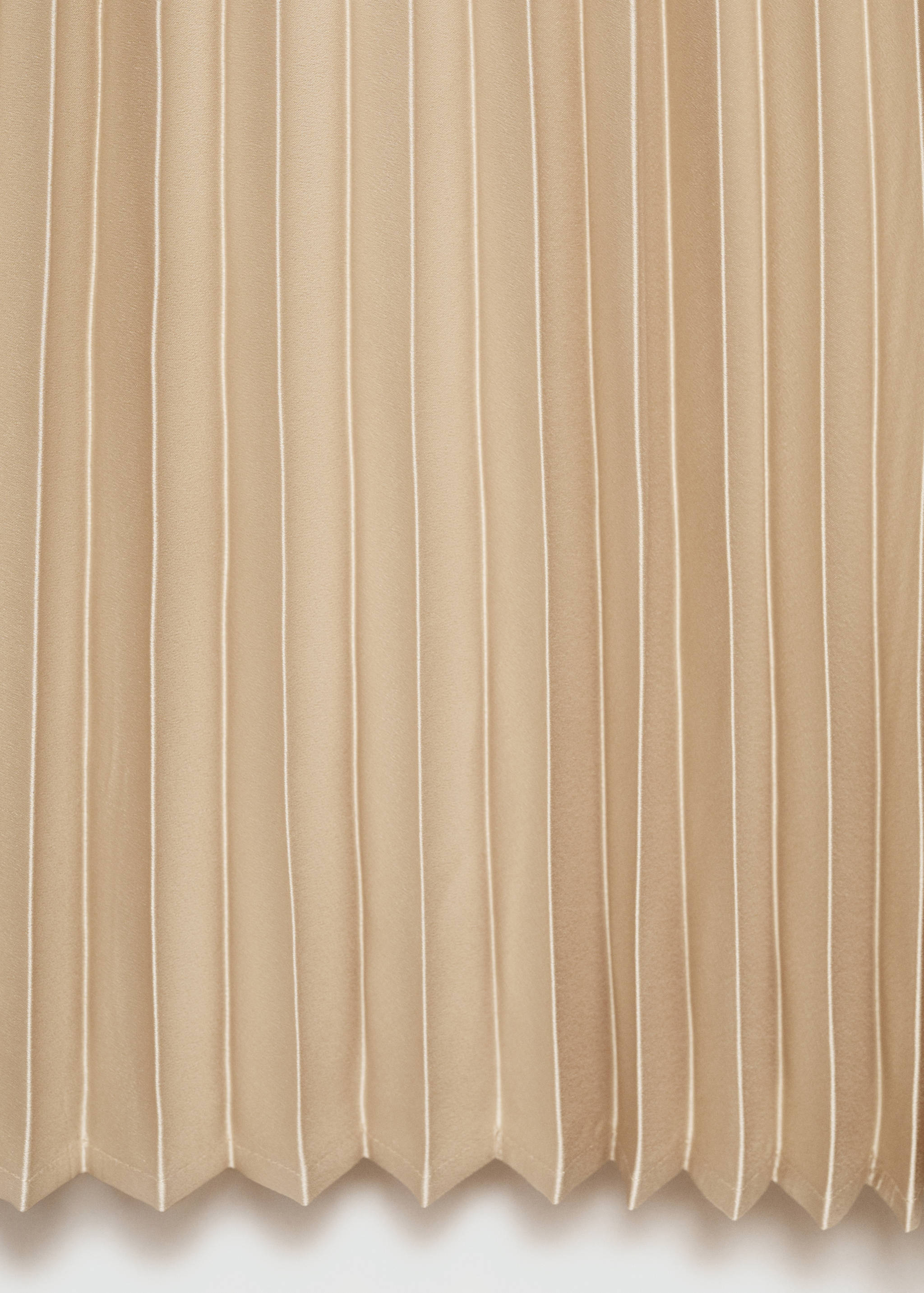 Pleated long skirt - Details of the article 8