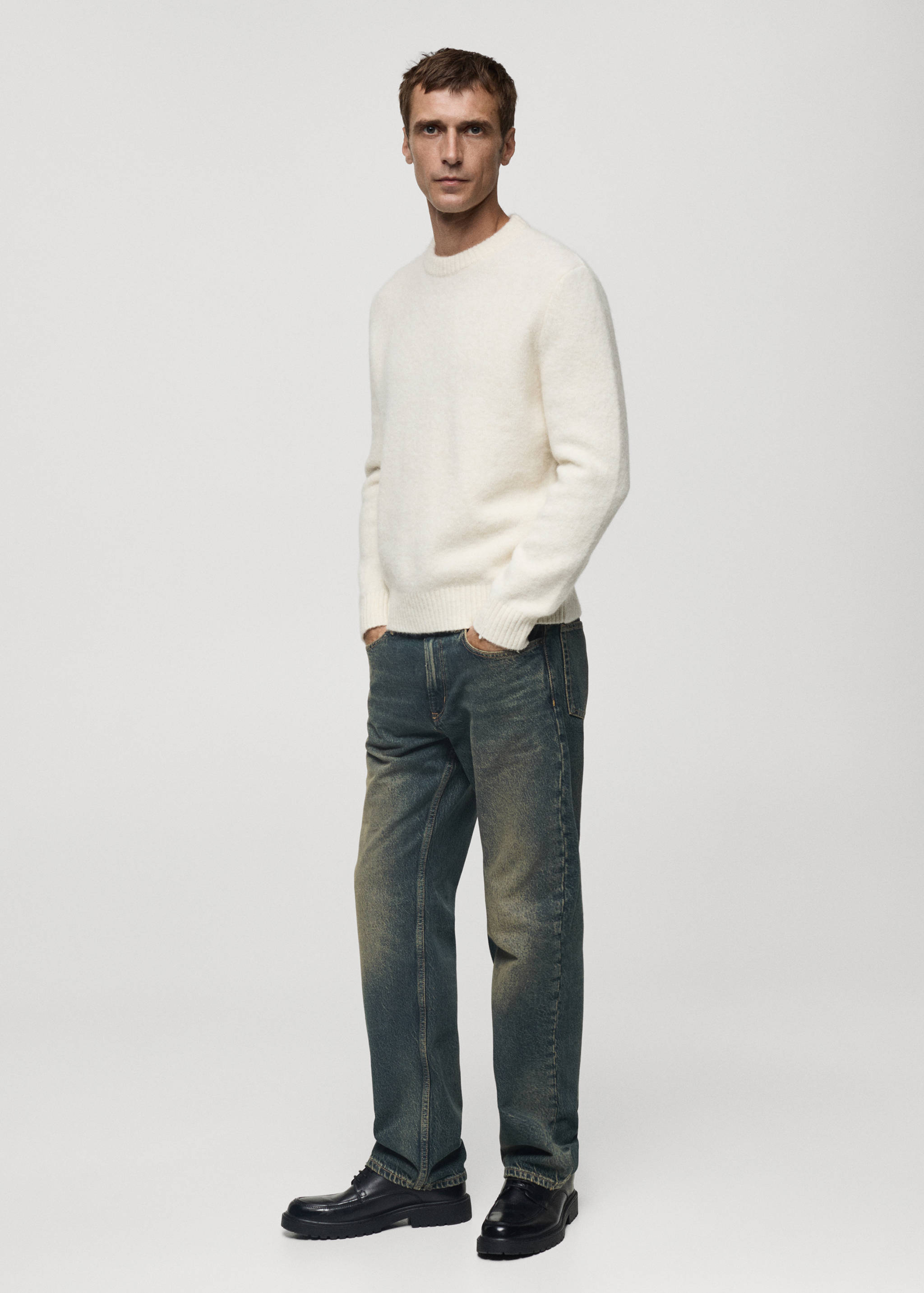 Straightfit jeans met versleten wassing - Overzichtstekening