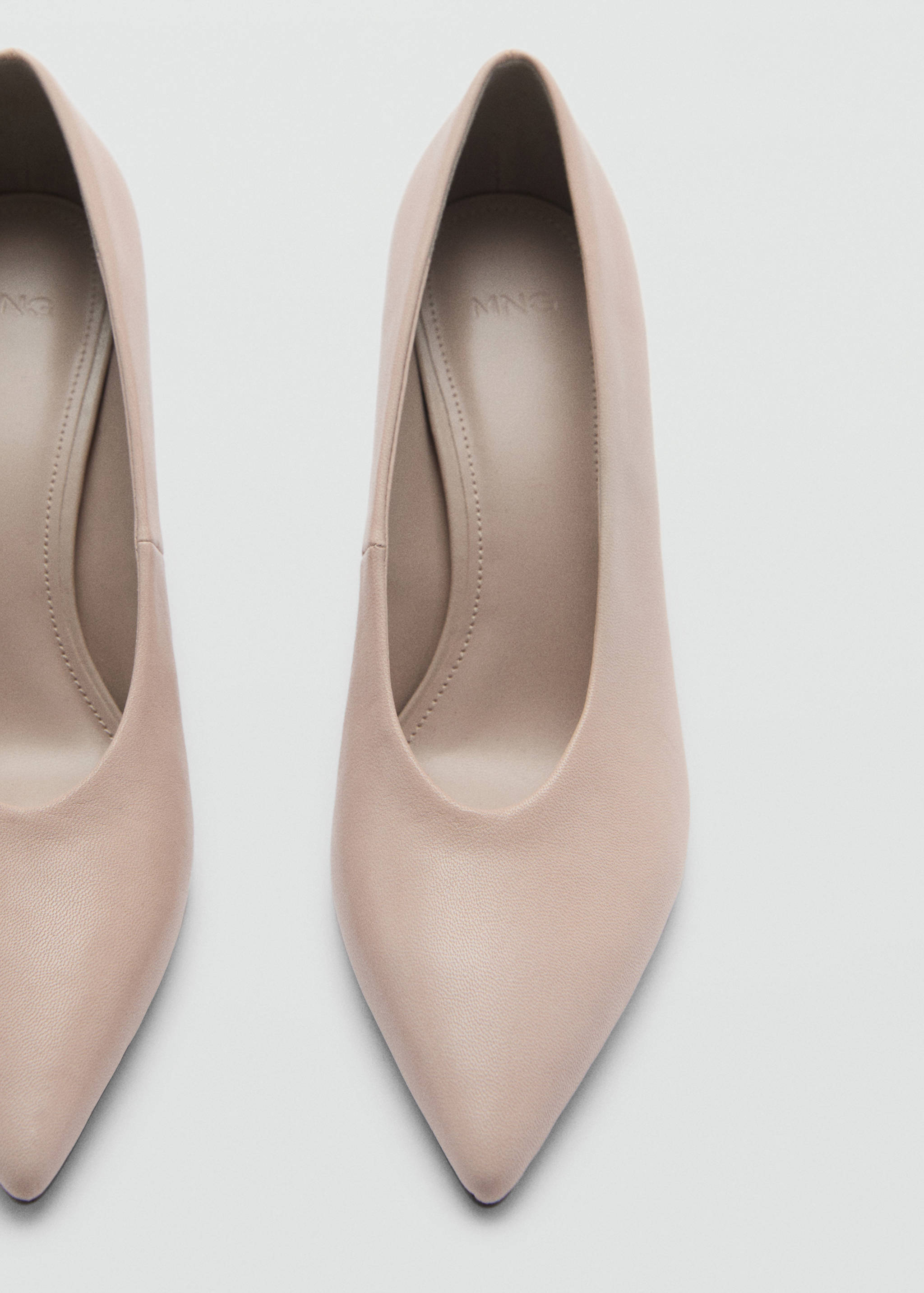 Funnel-heeled leather shoes - Details of the article 2