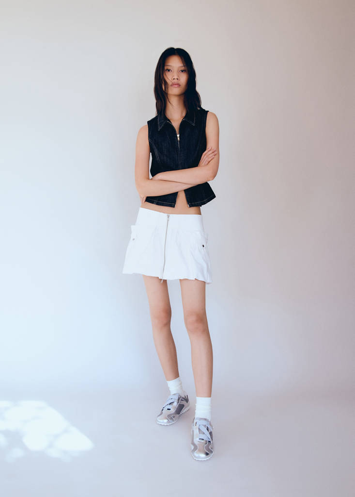 Balloon mini-skirt with zip - Women | MANGO OUTLET USA