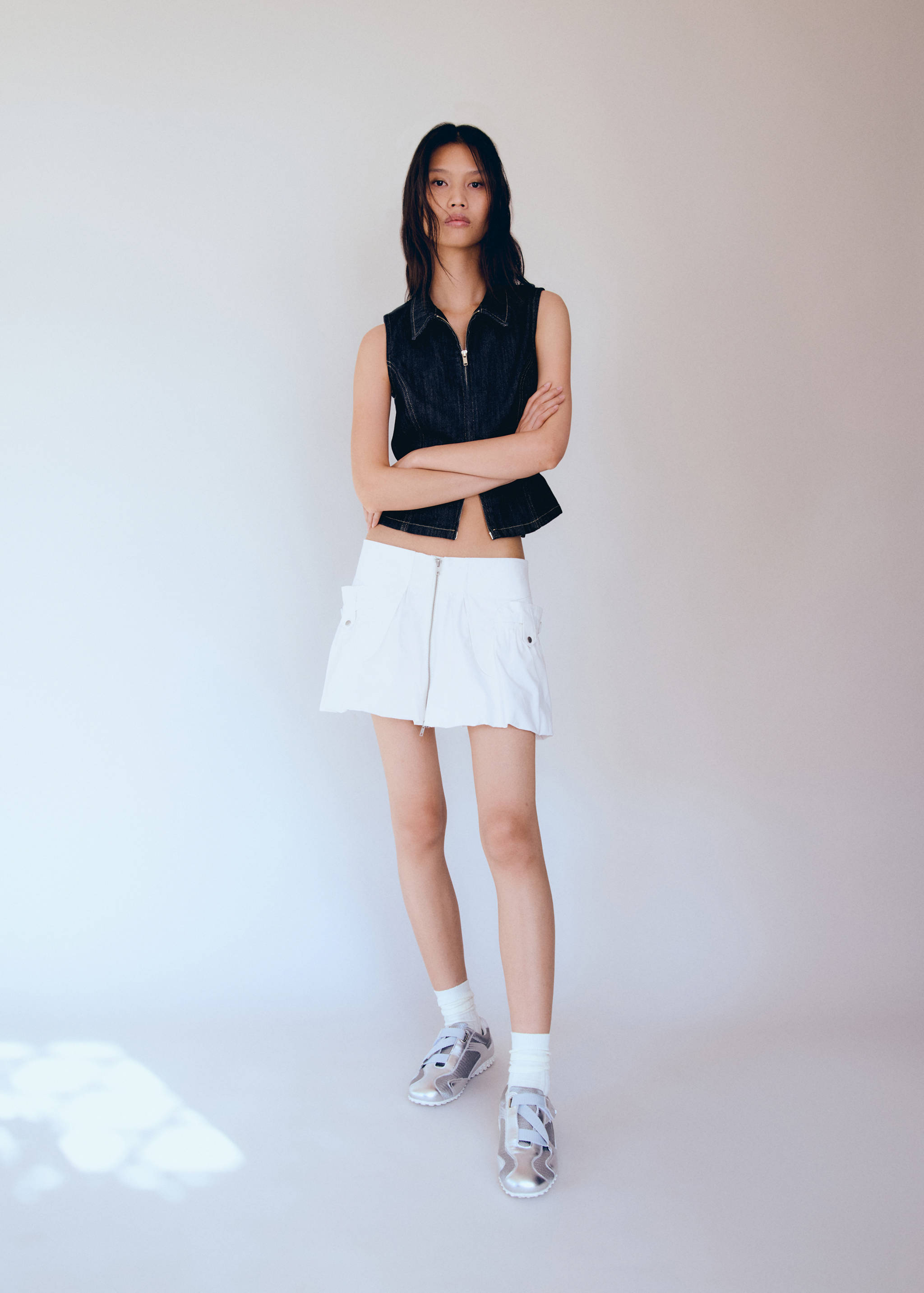 Balloon mini-skirt with zip - General plane