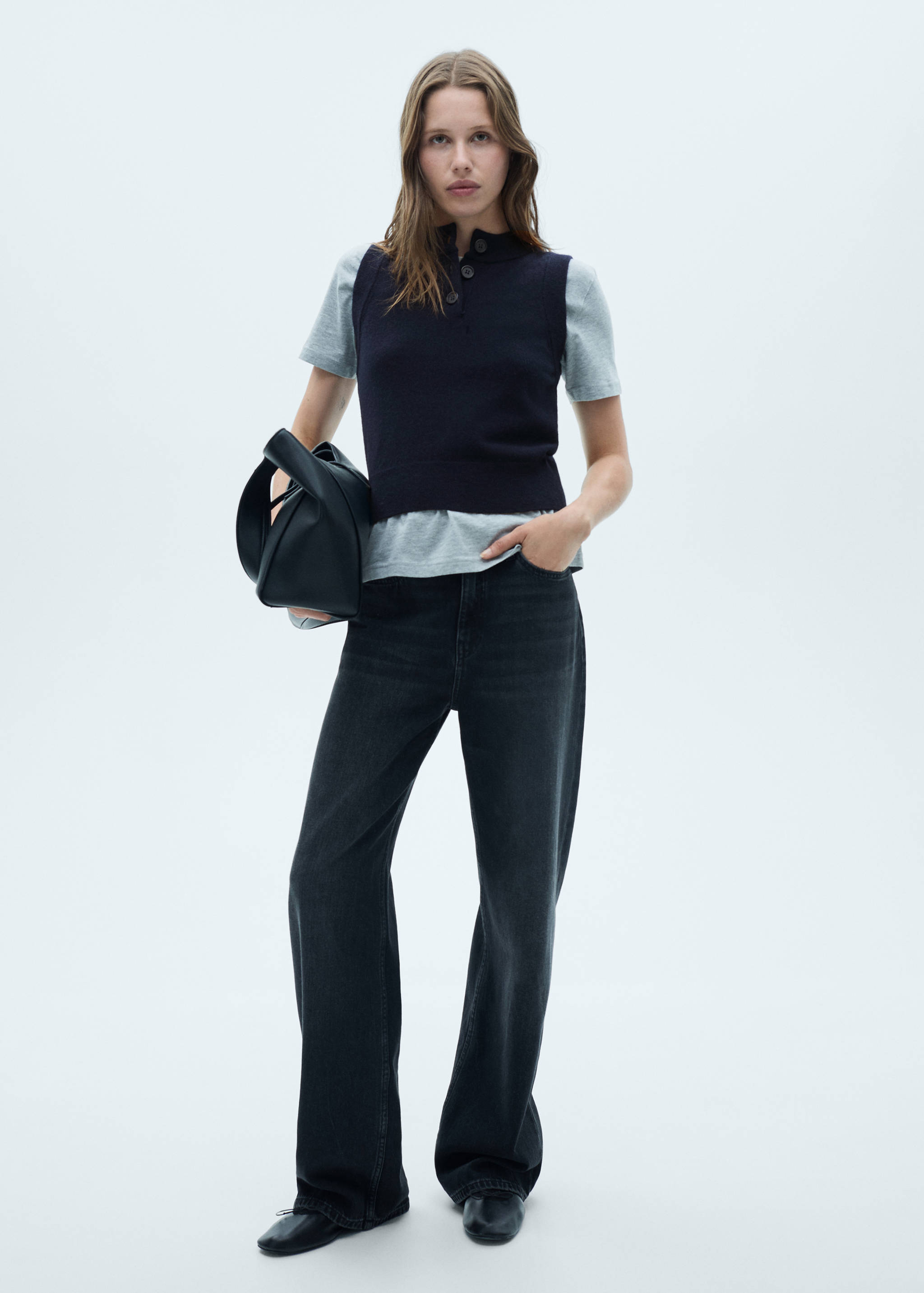 Strickweste mit Knopfkragen - Allgemeine Ansicht