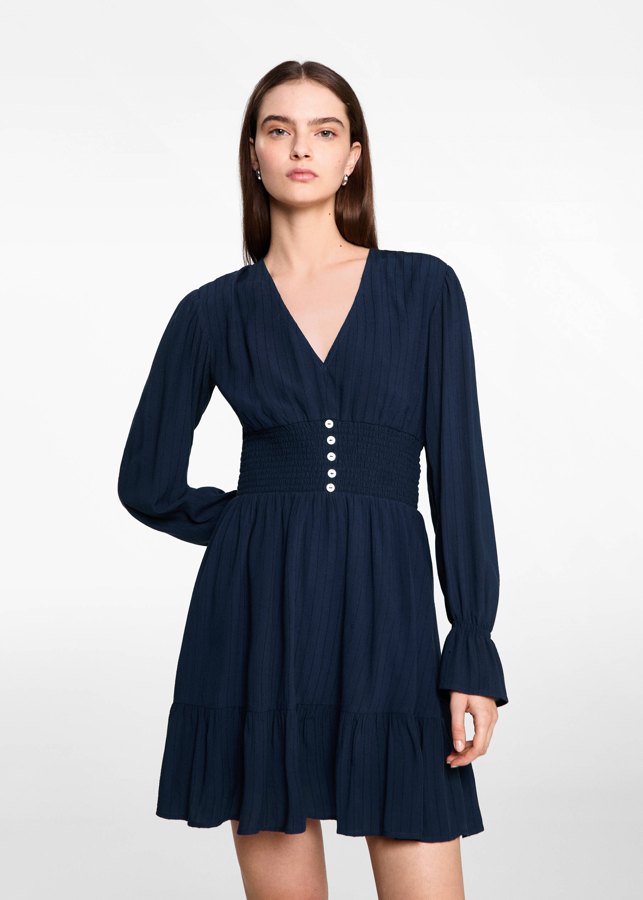 Vestido detalle fruncido - Plano medio