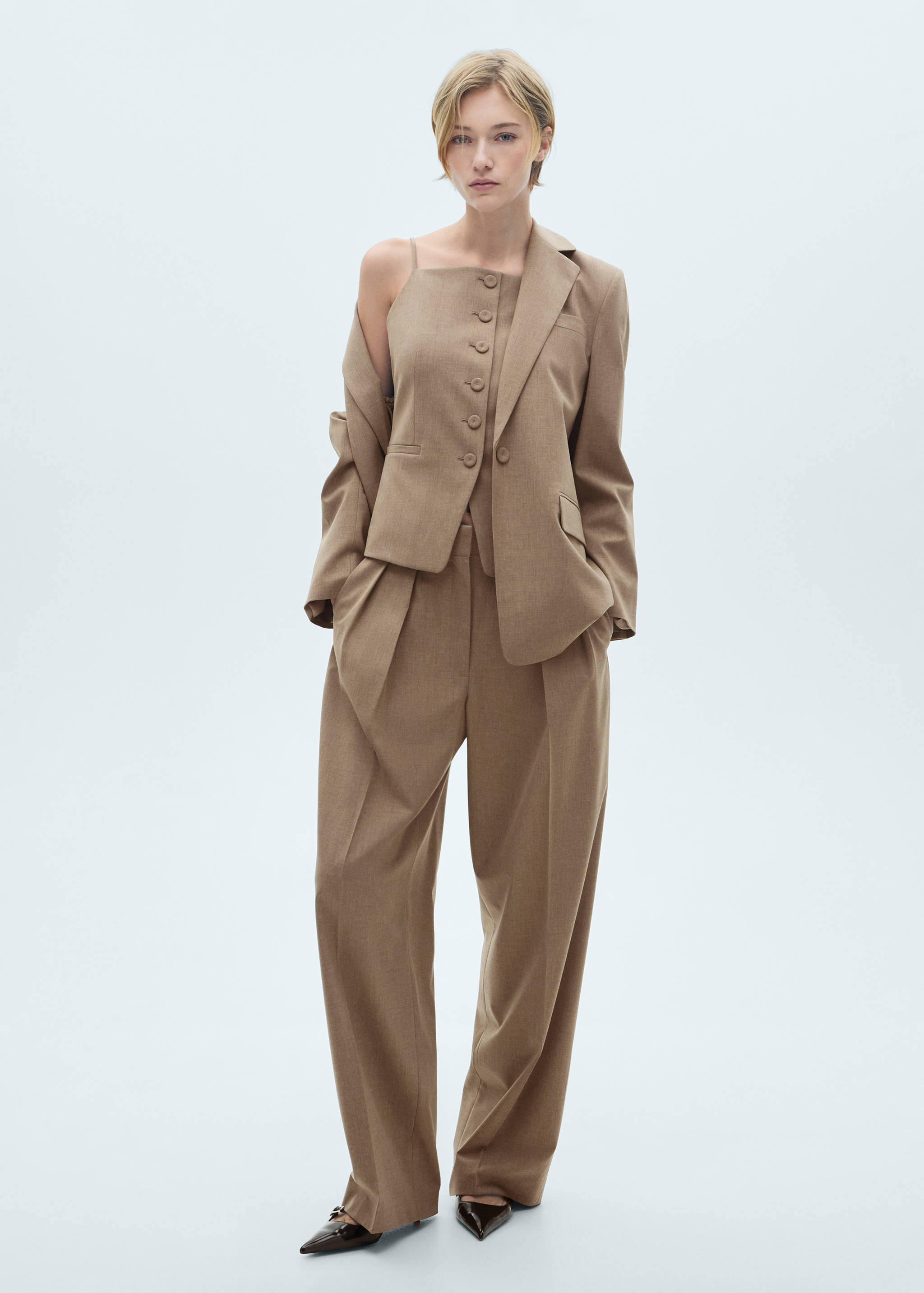 Colete fato lã - Plano geral